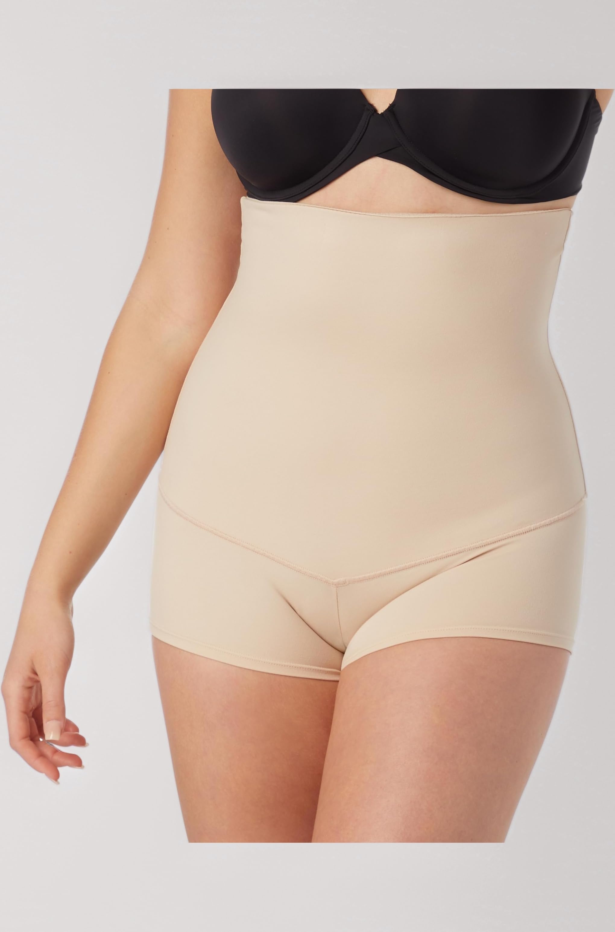 Flexees Maidenform Women's Shapewear Minimizing Hi-Waist Boyshort