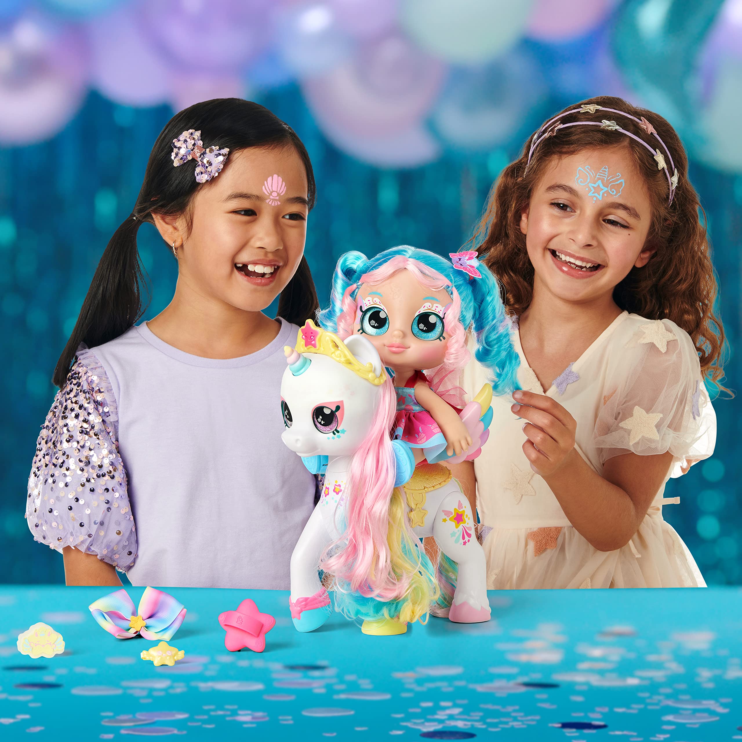 Kindi Kids Secret Saddle Makeup Dress. 1 magiczna gąbka. Akcesoria do szczotkowania i stylizacji grzywy jednorożca można znaleźć w jego siodle, 50247, Wielokolorowy, M