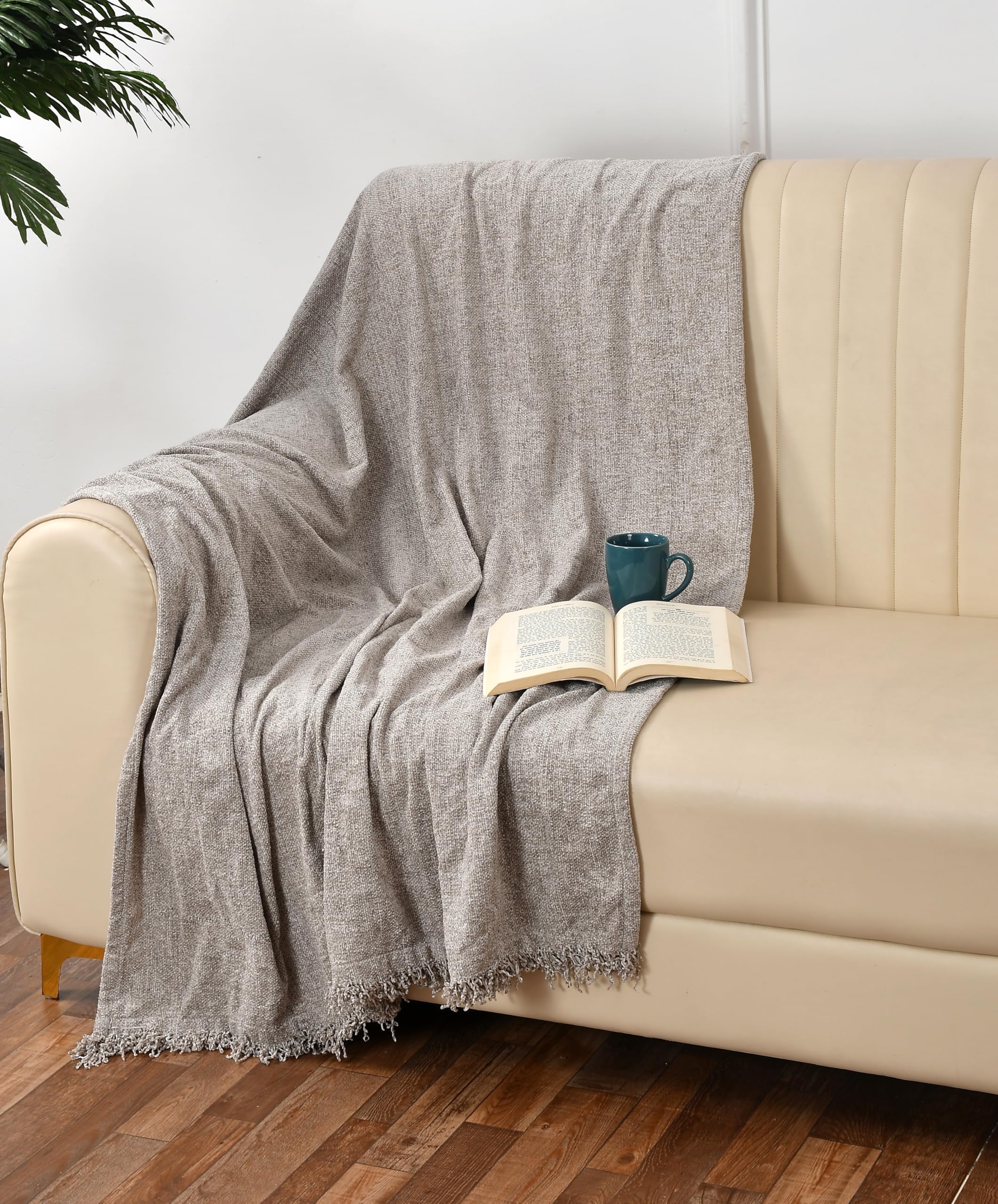 SASHAA WORLD Soft Chenille Throw | Throw Blanket for Sofa, Bed, Chair and Travel | Grey Throw Blanket | Pack of 1, 130 x 180 cm