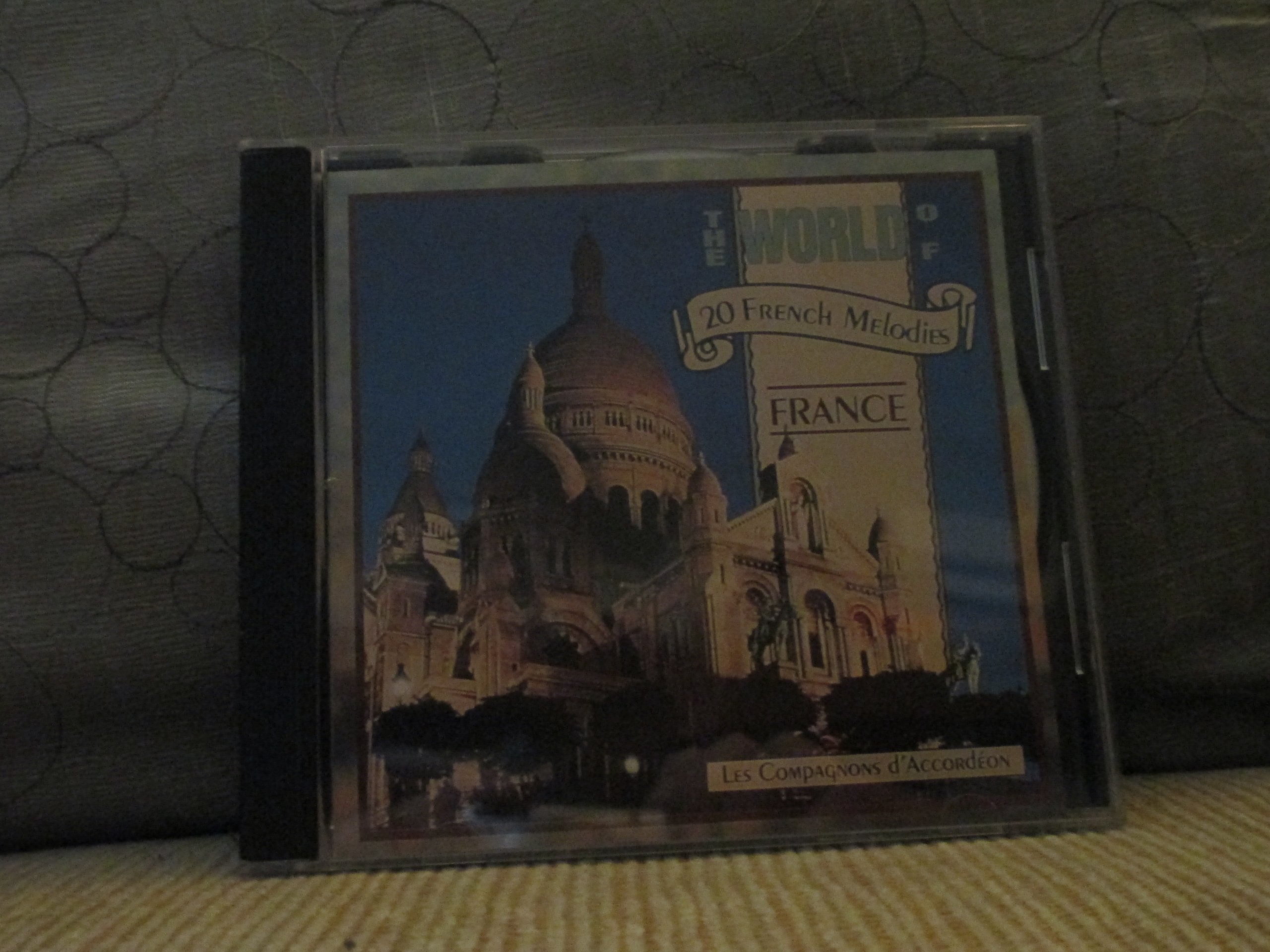 The World of France-20 French Melodies [Audio CD]