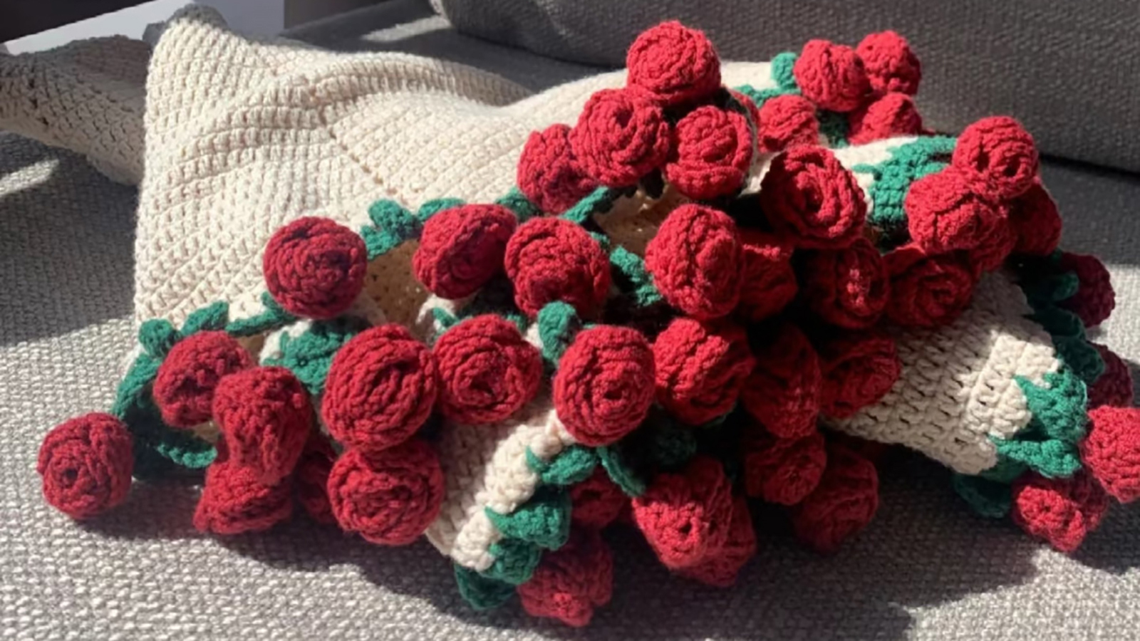Amazon.com: CCXJMLS Bouquet Blanket Crochet, Finished Handmade