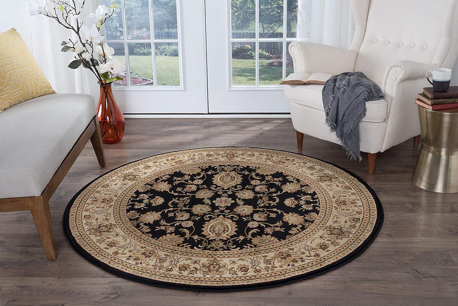 Gabrielle Traditional Oriental Black Round Area Rug, 8' Round