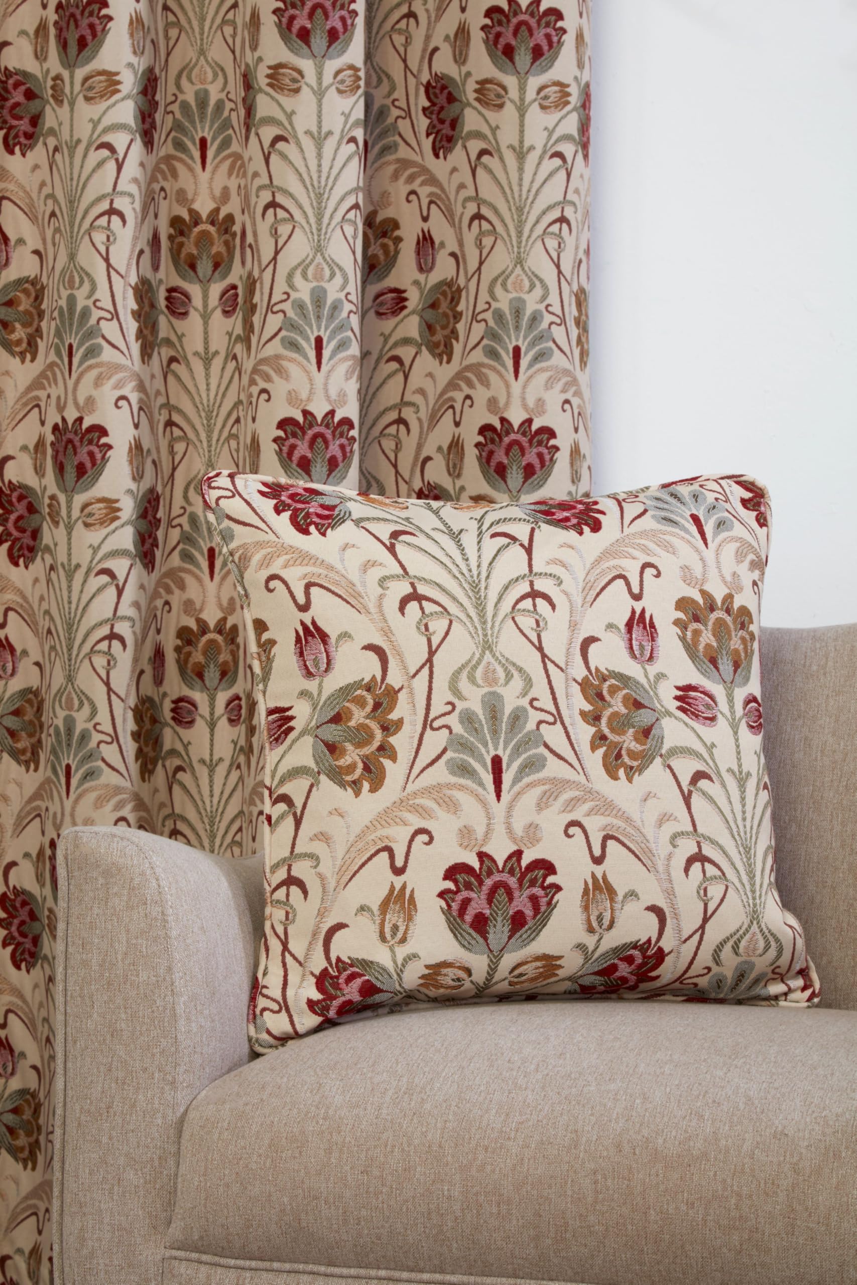 Stunning Floral Jacquard Aylesbury Cushion Cover 45cm x 45cm