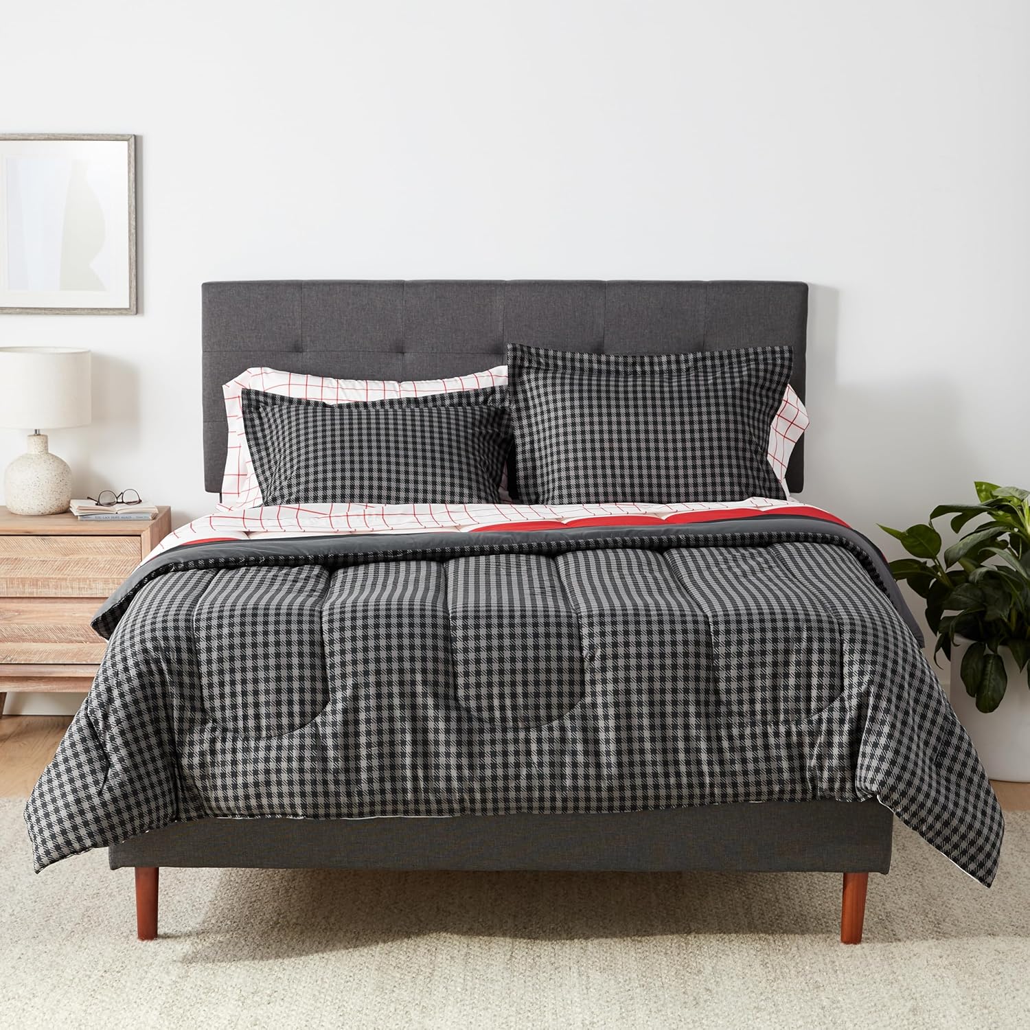 Amazon Basics Full/Queen Comforter Set with Plaid, Striped Sheets, 7-Piece Red Simple Stripe Bedding, Lightweight Microfiber Bed-in-a-Bag 1-Pack Full/Queen Red Simple Stripe