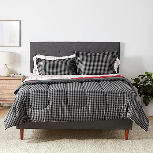 Miniatura 1 de Tienda Basics Juego de ropa de cama de microfibra ligera de 7 piezas, tamaño matrimonialQueen, rayas rojas simples