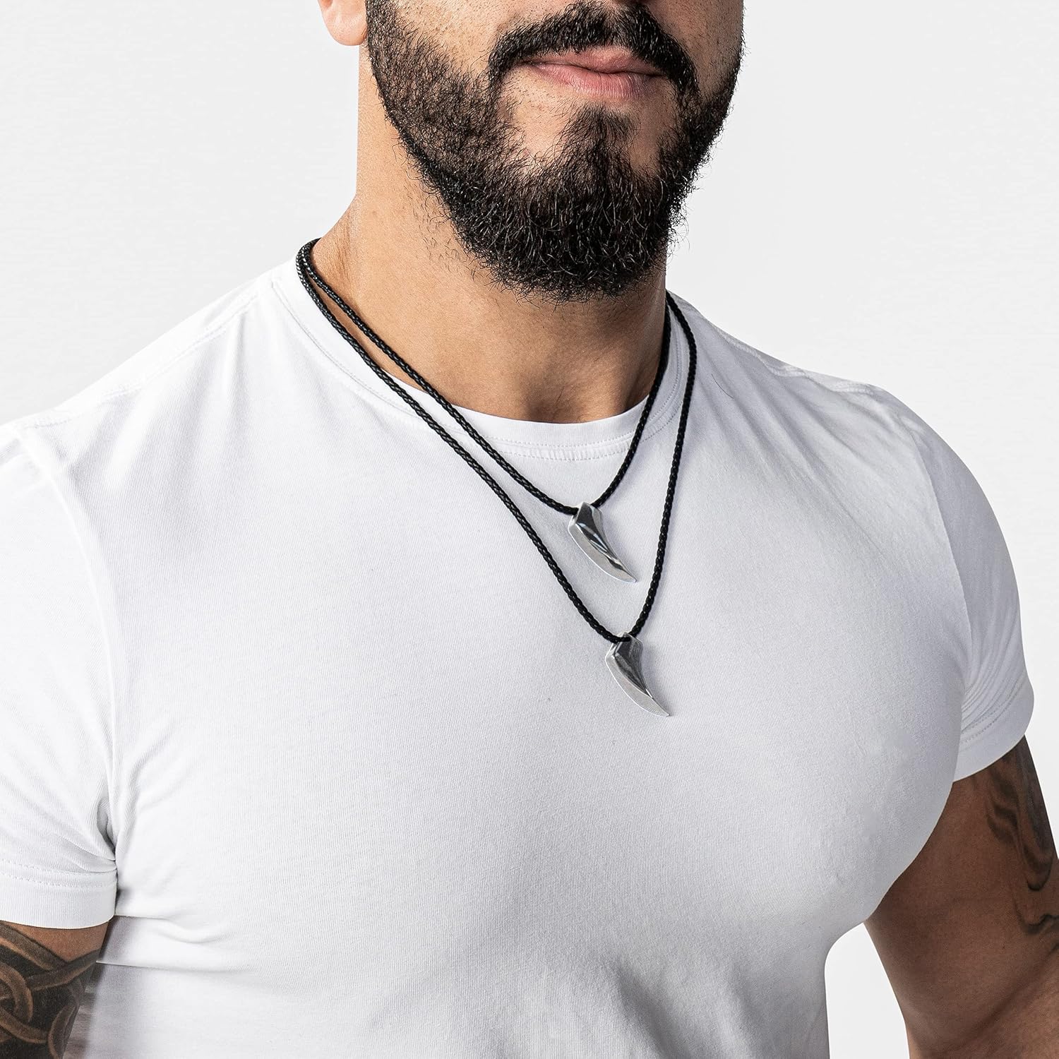 SERASAR Premium Leather Necklace Men | Stainless Steel Pendant | Secure Clasp | Three Colors | Jewelry Box Included - Image 8