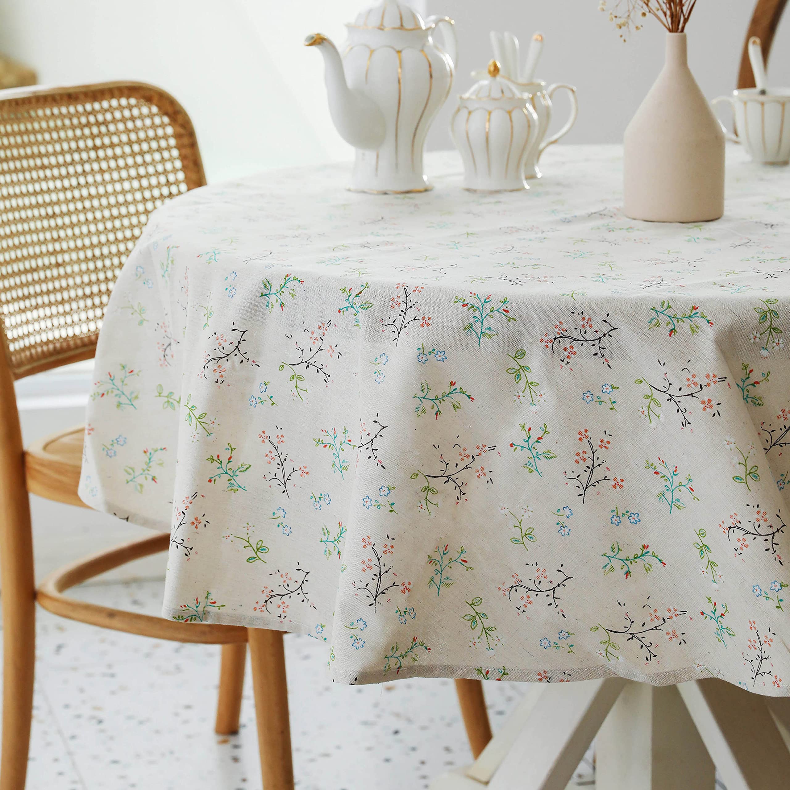 Pastoral Round Tablecloth - 60 Inch Dia. - Linen Fabric Table Cloth - Washable Table Cover with Dust-Proof Wrinkle Resistant for Restaurant, Picnic, Bistro, Indoor and Outdoor Dining, Gardenia