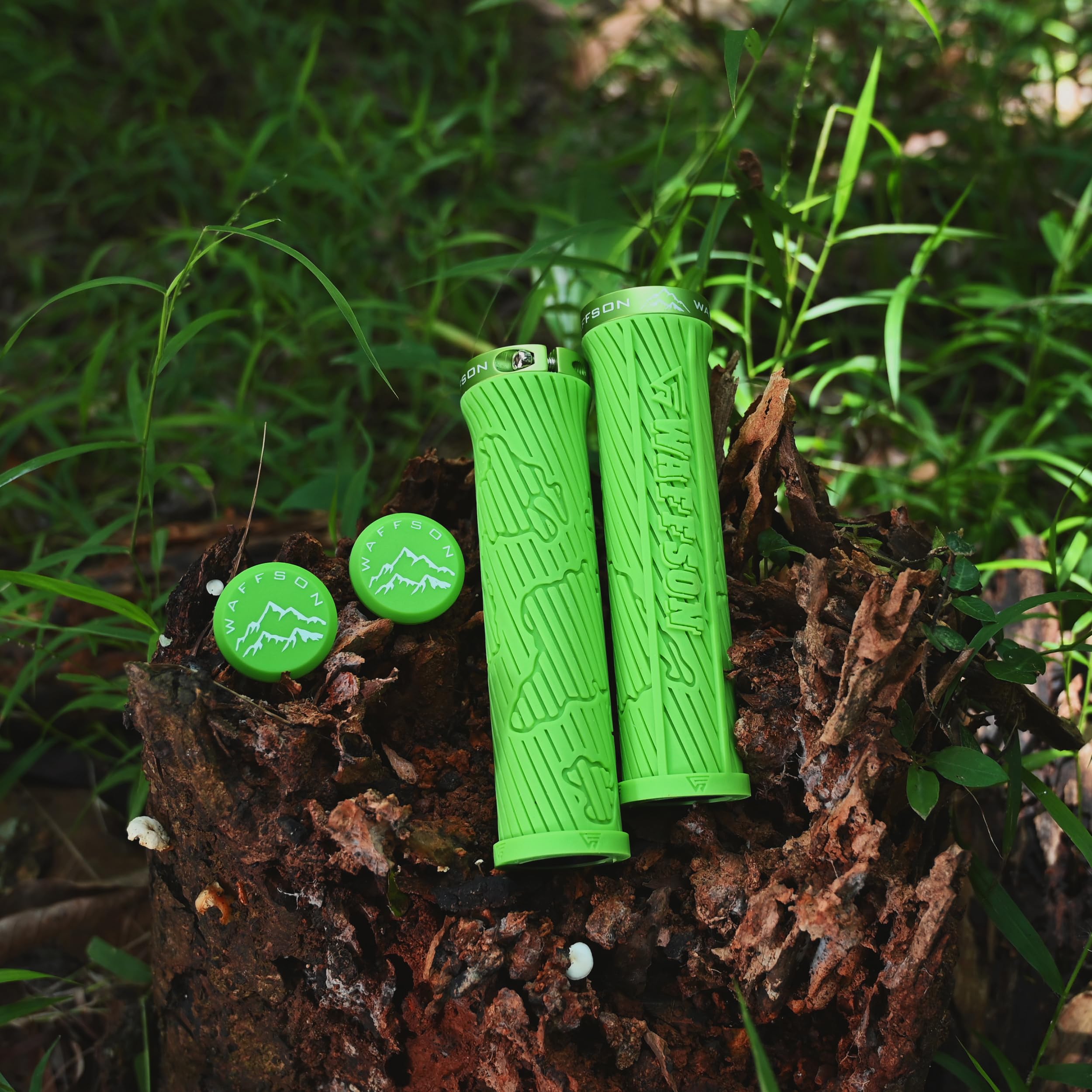 WFS World Map MTB Lock-on Grips - Pojedynczy zacisk Ergonomiczny antypoślizgowy uchwyt na rower górski - Komfortowe wibracje do szlaku, Enduro, Downhill - Zielony
