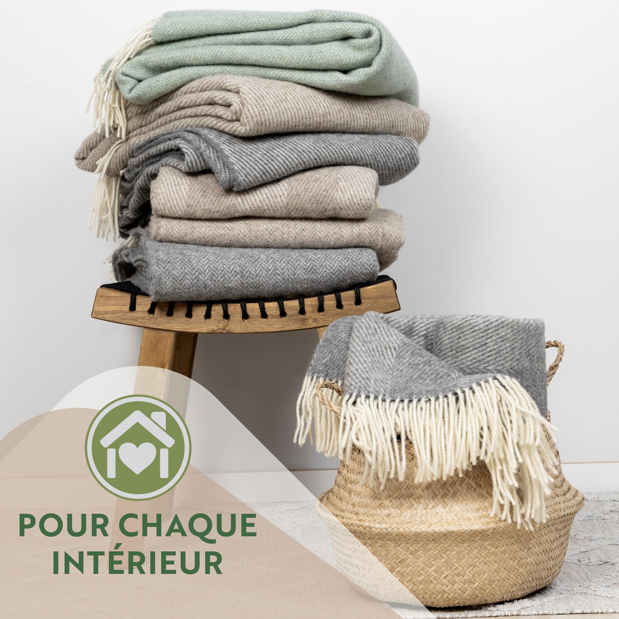 Nostra Zelandia 100% Pure en Laine Couverture – Plaid en Laine Chaud, Respirant et Léger pour Canapé, Lit et Usage Extérieur, Confort Thermorégulateur avec Franges - Fabriqué en Europe