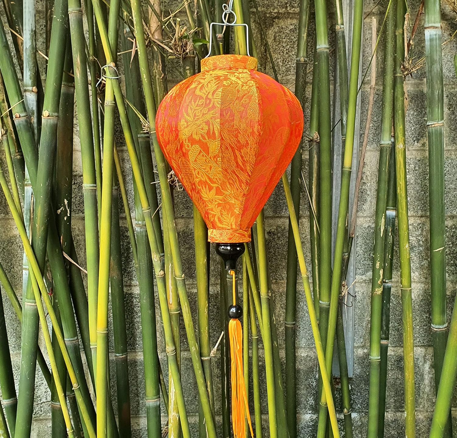 Lot of 4 pcs Silk Lanterns 35cm (14'') - Garlic Shape - Hoian Lanterns for Wedding Decor - Vietnamese Silk Lanterns (Orange)