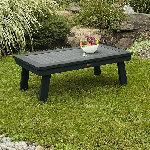 Vista 16 de Highwood Mesa de centro Adirondack, Whitewash