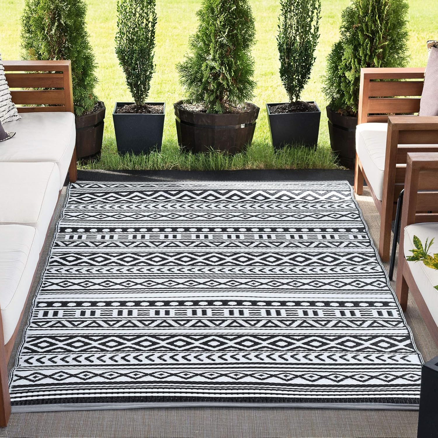 Tayse Anubis Reversible Plastic Straw Large 9x12 Outdoor Rug for Patios Garden Picnic Camping Mats Waterproof and Washable