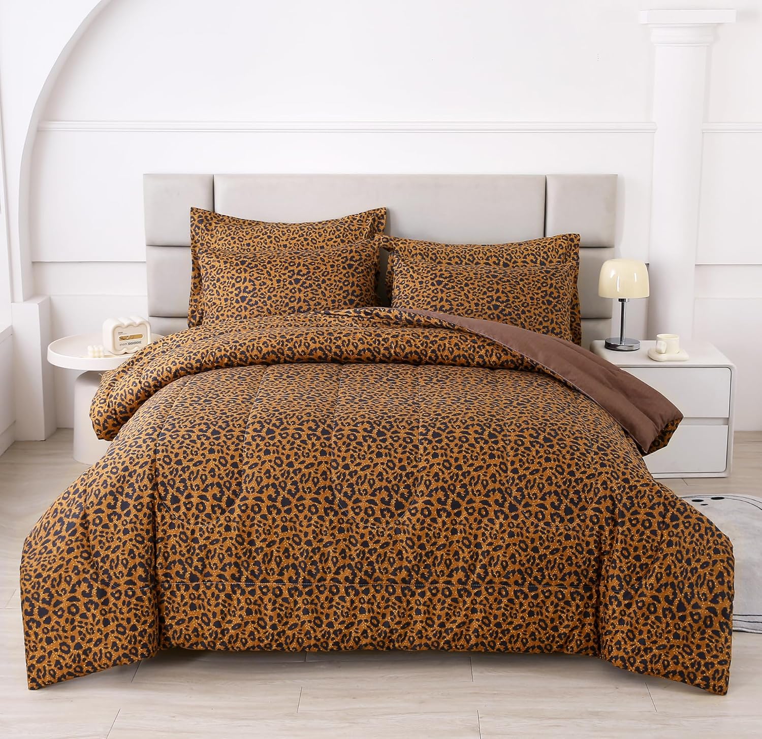 Mengersi Leopard Print Comforter Set Queen Size,Cheetah Print Reversible All Season Bedding Sets with 2 Pillow Shams for Kids Girls Boys
