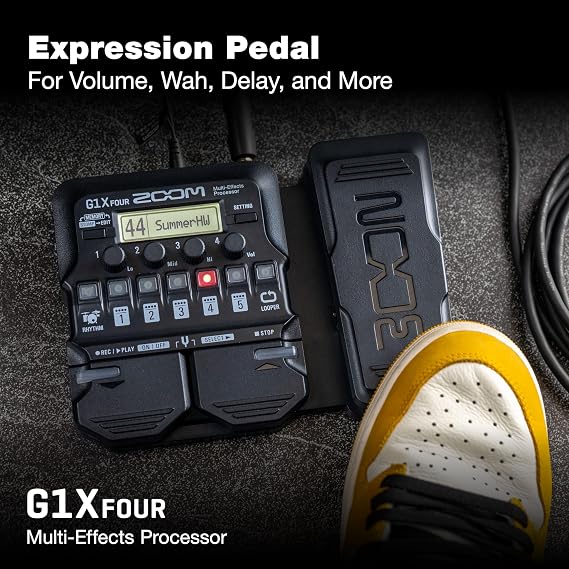 Zoom Electric Guitar Multi Effect (G1X FOUR)