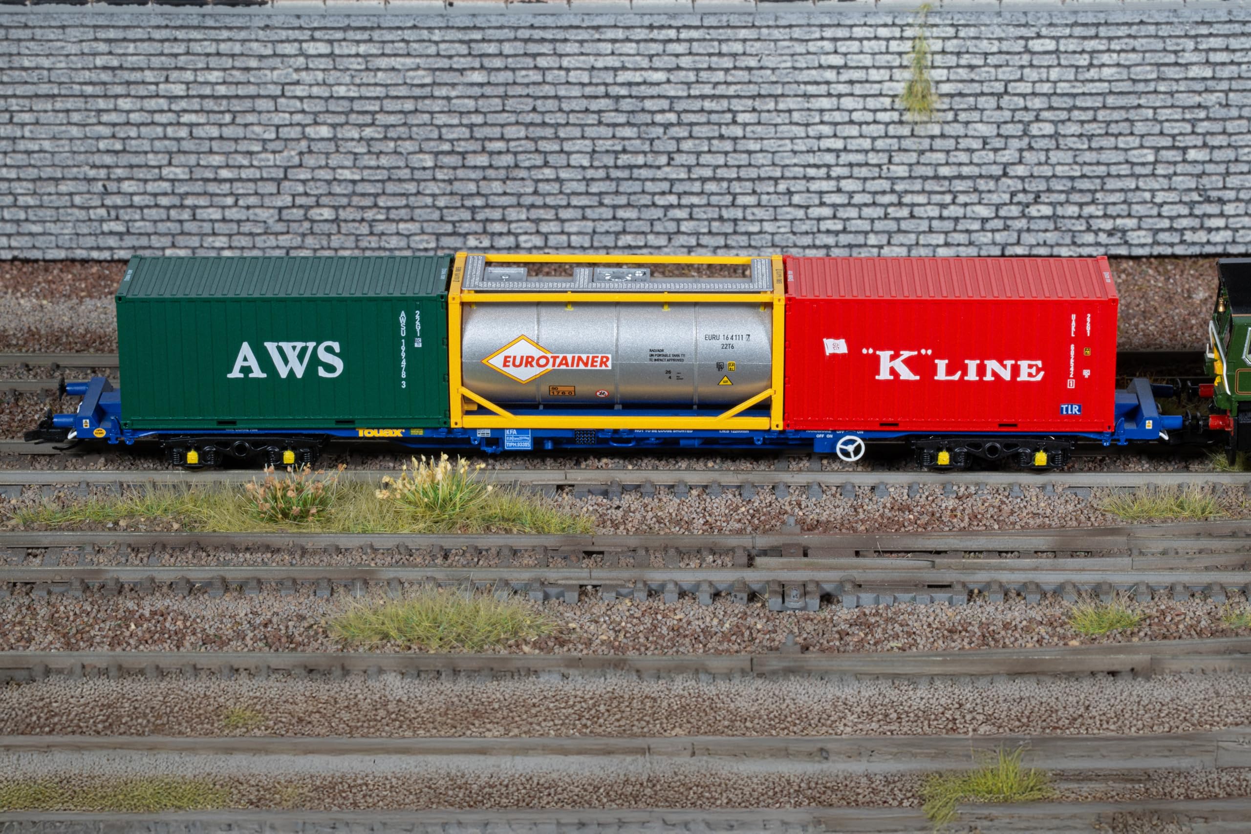 Wagon Porte-conteneurs Hornby TT:120 TT6030 Touax KFA avec 3 conteneurs de 20 Pieds