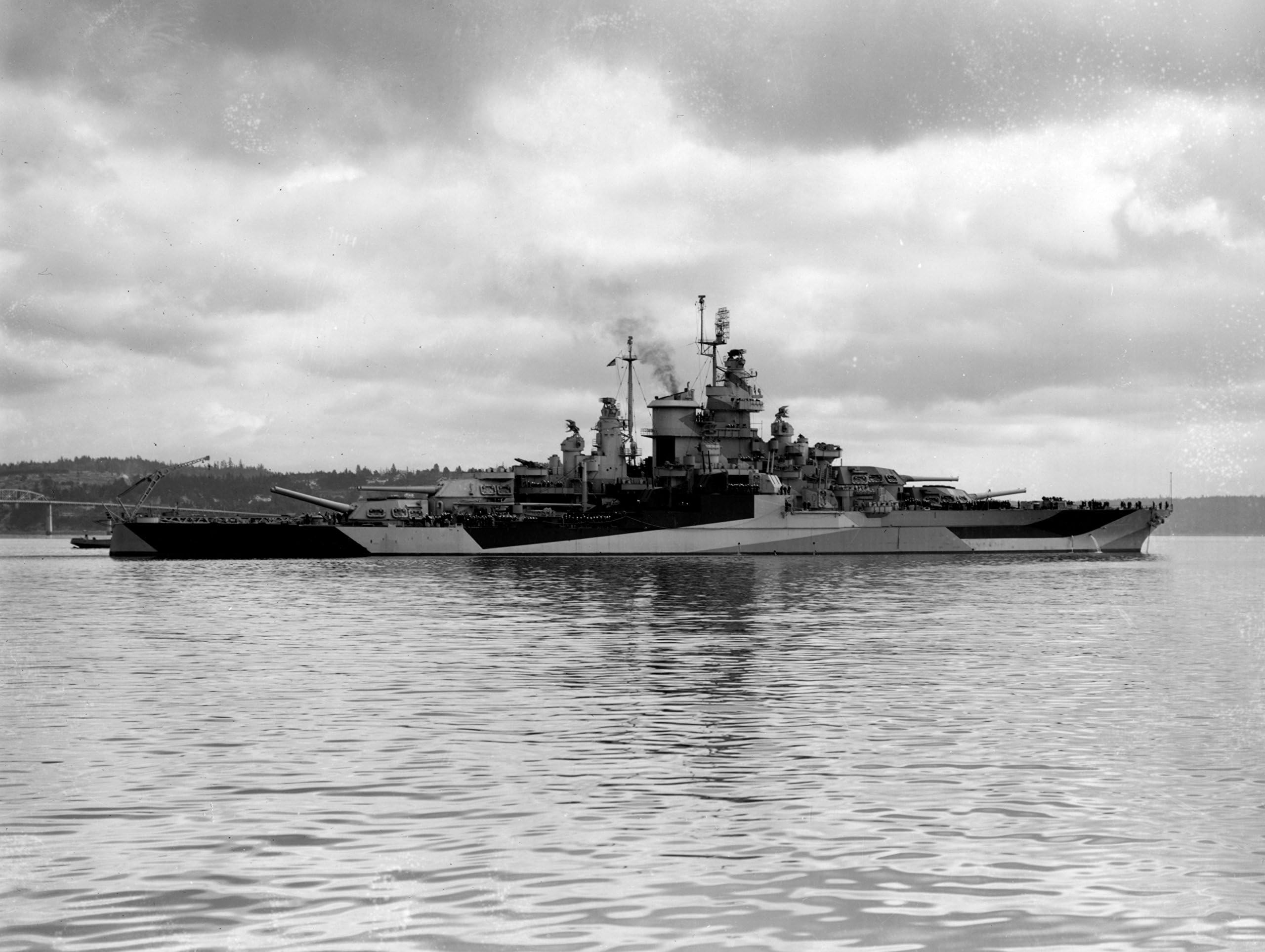 Home Comforts The U.S. Navy Battleship USS West Virginia (BB-48) Off The Puget Sound Naval Shipyard, Washington (U Vivid Imagery Laminated Poster Print-20 Inch by 30 Inch Laminated Poster