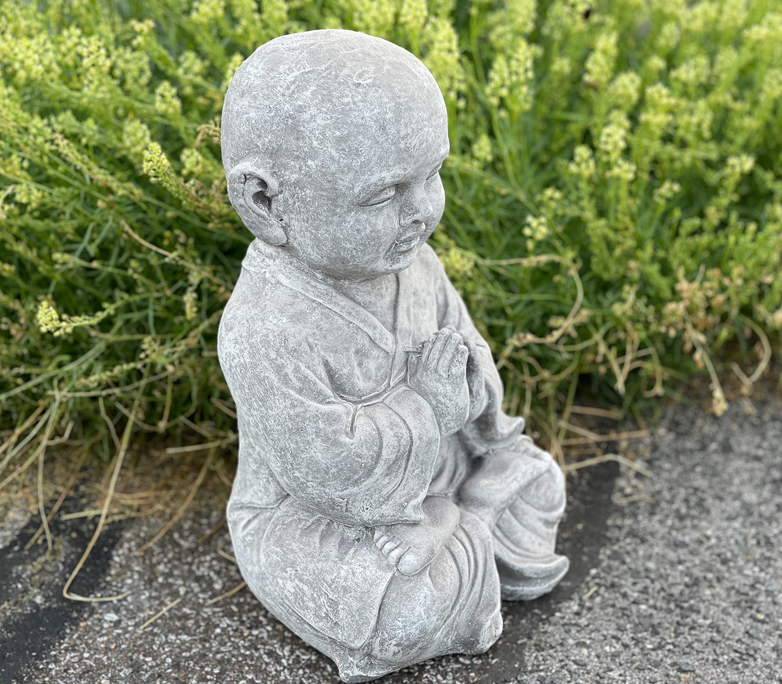 stoneandstyle Statuette moine Shaolin priant en pierre, résistante au gel, env. 18,3 kg