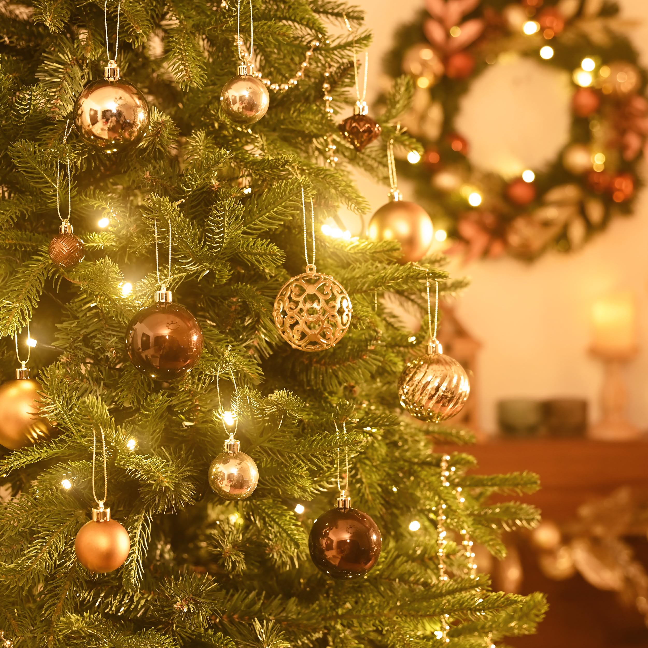 Valery Madelyn Weihnachtskugeln, 100 stück Christbaumkugeln mit Geschenkpaket, Weihnachtsbaumschmuck Christbaumschmuck mit Aufhänger, Thema Bronze