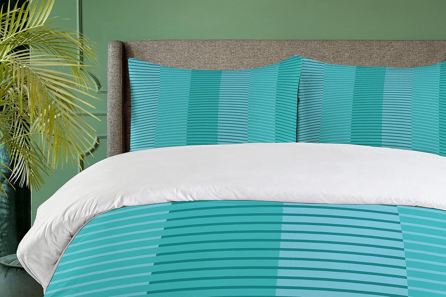 Ambesonne Abstract Duvet Cover Set, Abstract Stripes Pattern Digital Image in Different Modern Style Print, Decorative 3 Piece Bedding Set with 2 Pillow Shams, Queen Size, Turquoise Blue