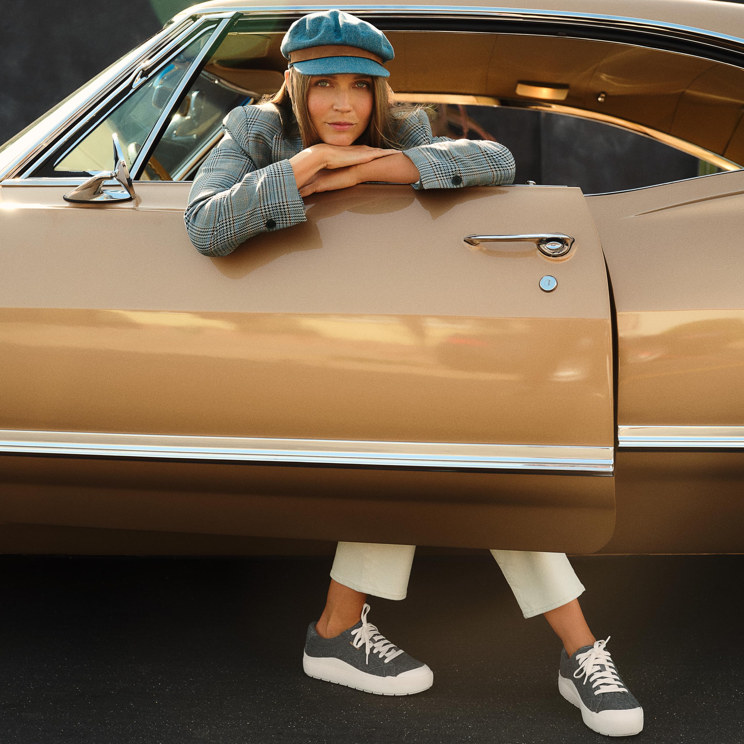 Dr. Scholl's Women's Time Off Sneaker Sneaker White 7 M