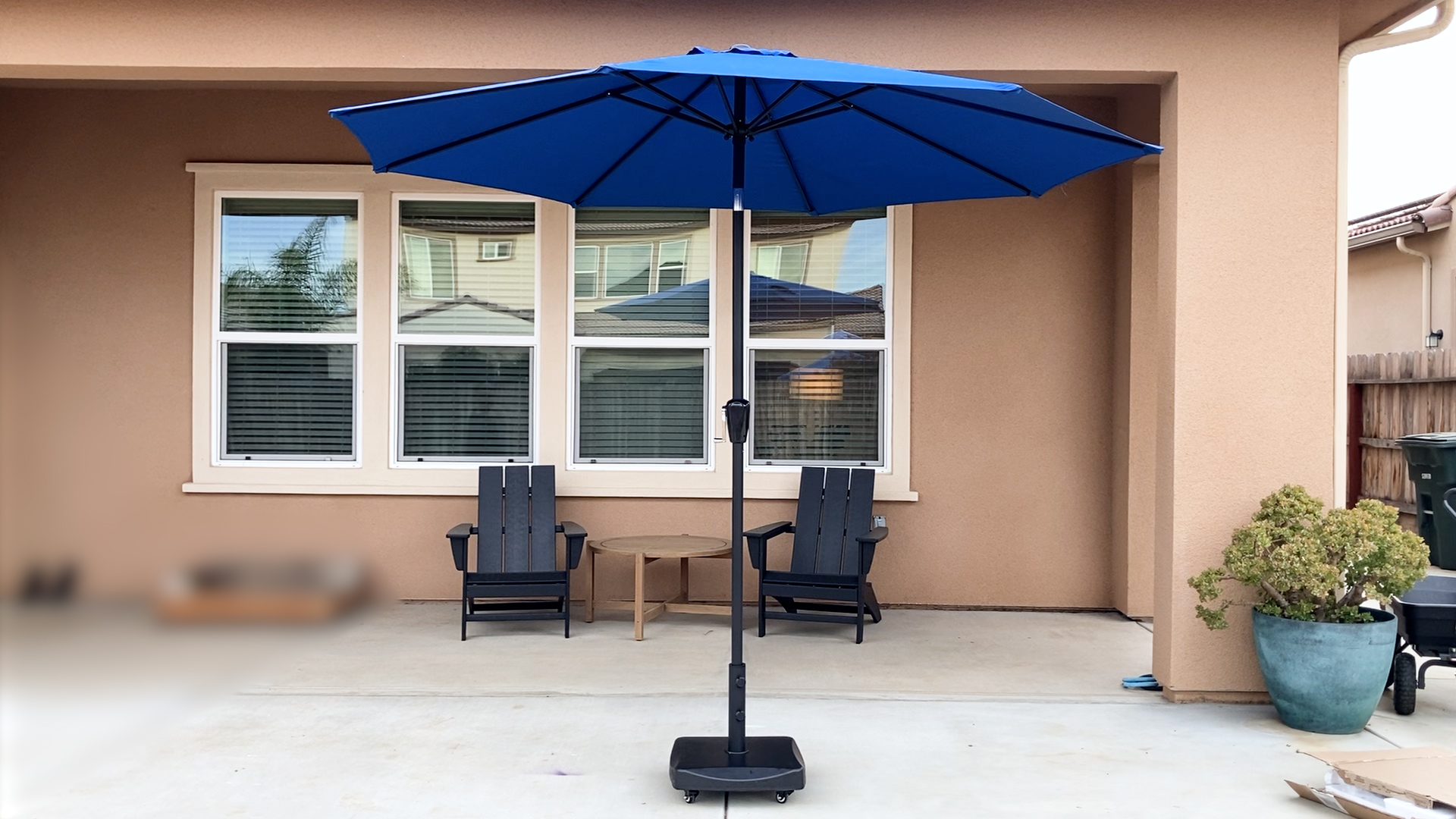 Watch Simple Deluxe 9ft Patio Umbrella Setup on Amazon Live