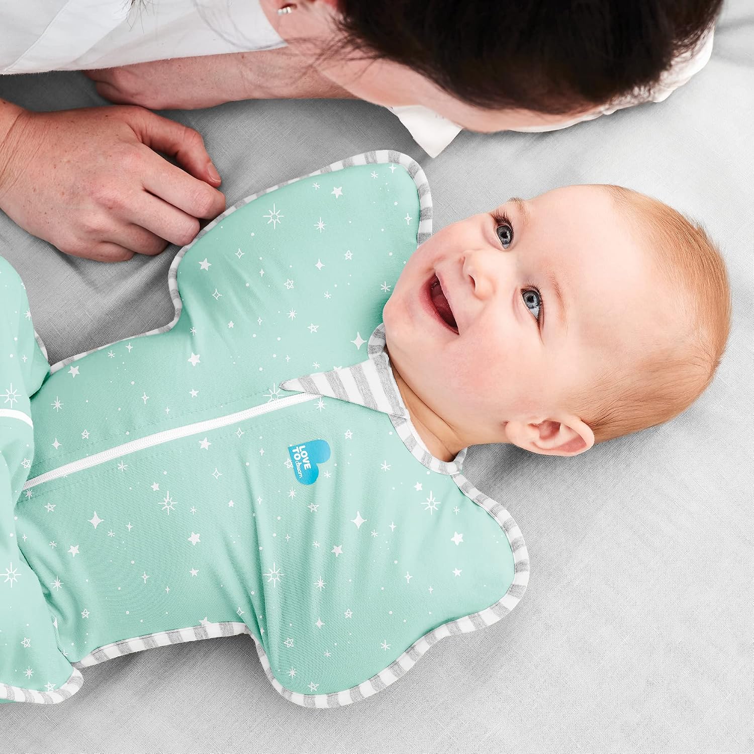 Love To Dream Swaddle UP Lite, Mint Stars, Medium, 13-19 lbs., Allow Baby to Sleep in Their Preferred arms up Position for Self-Soothing, Snug fit Calms Startle Reflex