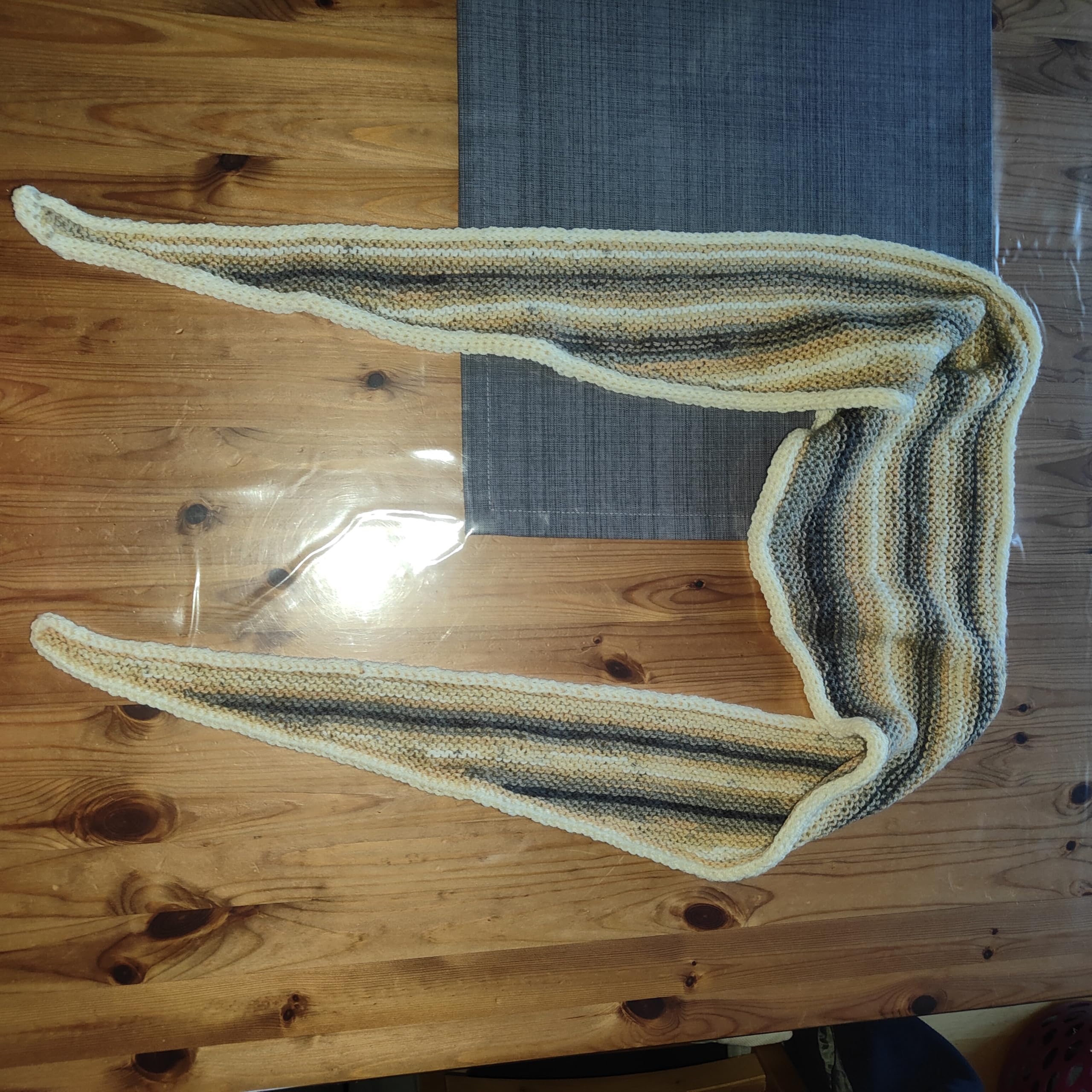 Wollschal Tuch ca 176x23 Dreiecktuch Dreieckschal Wolltuch handgestrickt