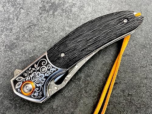 Miniatura 3 de Cuchillo de bolsillo EDC de hoja de acero de Damasco. Mango de ébanoacero inoxidable. Incluye funda de cuero cosido personalizado (Veltos XT)