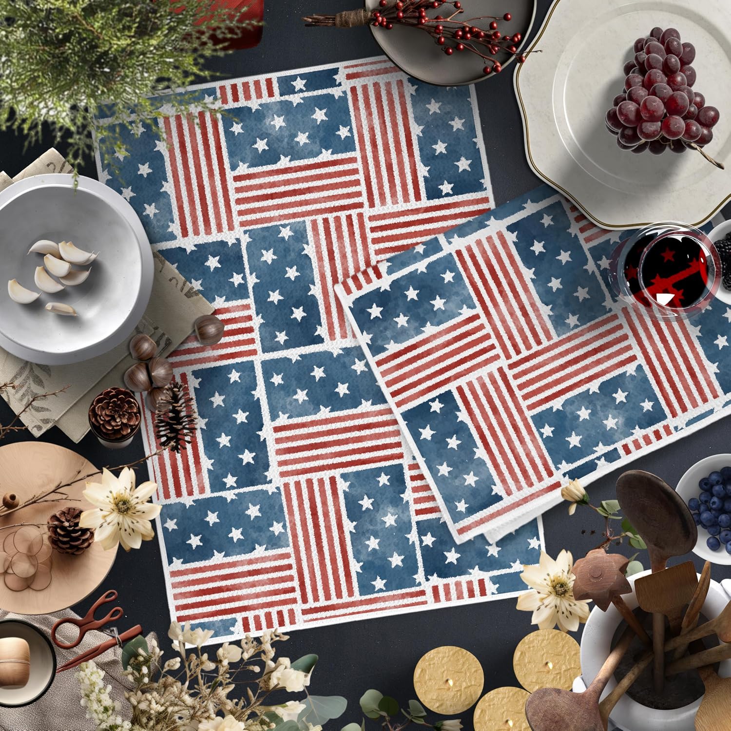 4th of July American Flag Kitchen Towels, Red White Blue Patriotic Dish Tea Towels, Independence Day USA Flag Decorative Hand Towel for Bathroom, 16x24 Inch Set of 2