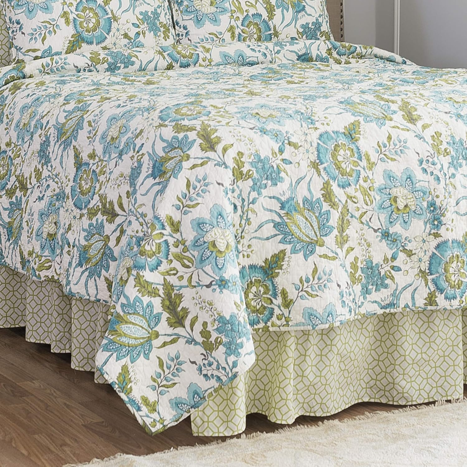 C&F Home Colonial Williamsburg Adrienne Meadow Full/Queen Quilt 100% Cotton Lightweight Machine Washable Reversible Bedspread Coverlet Full/Queen Green