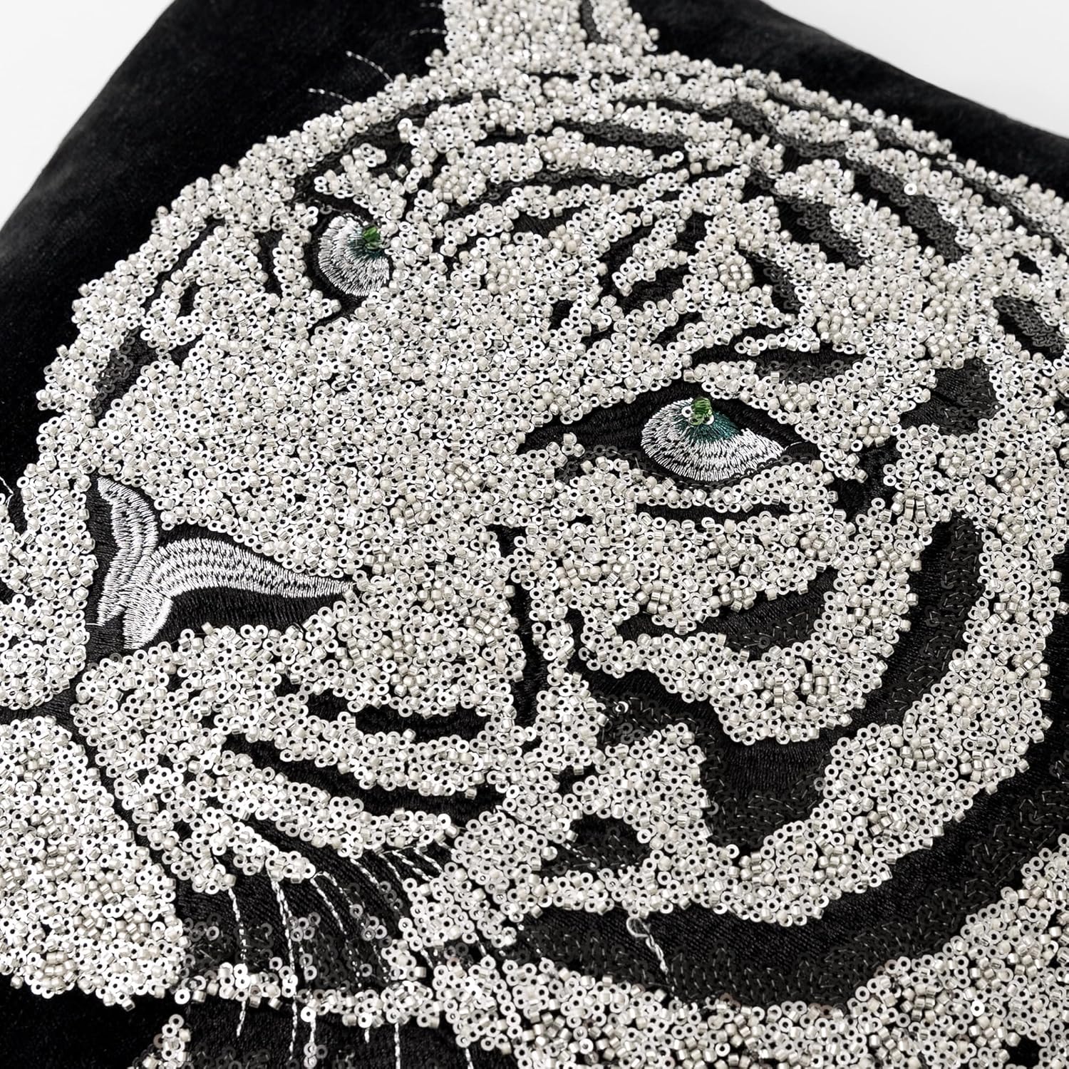 1-Piece Luxury Tiger Throw Pillow Covers 20x20 Inch, Black Chenille Embroidered Cushion Cover, Modern Animal Beaded Sparkling Square Decorative Pillowcase for Living Room Couch Sofa Bed
