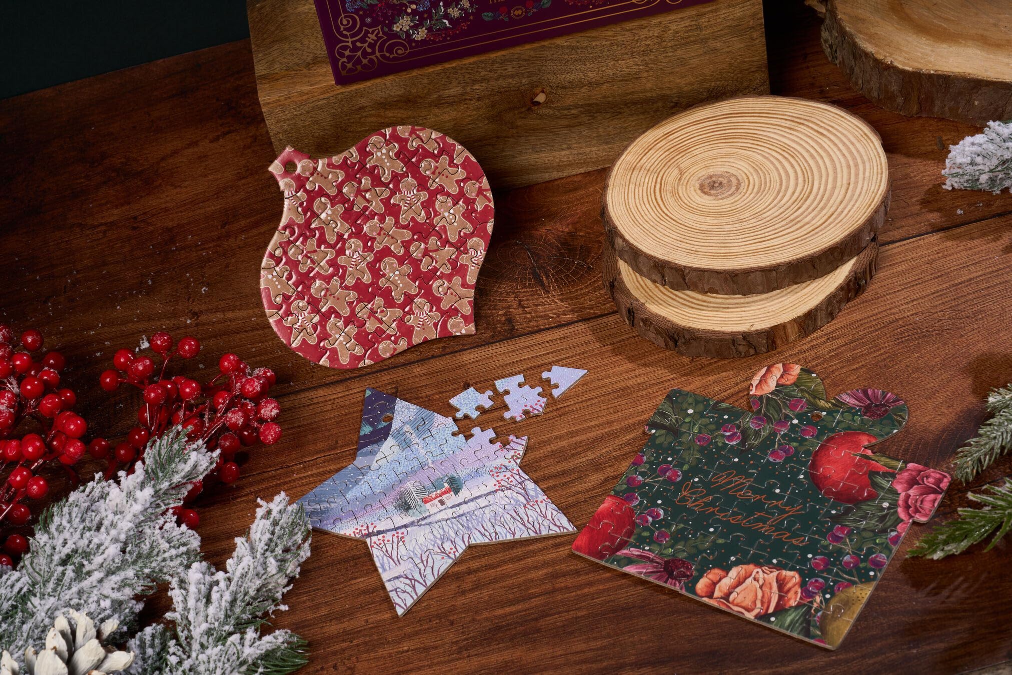 Gibsons The Art File Collection - Calendario dell'Avvento "Racconti di Natale", 24 mini puzzle natalizi giornalieri per adulti e bambini, set regalo per il conto alla rovescia delle festività