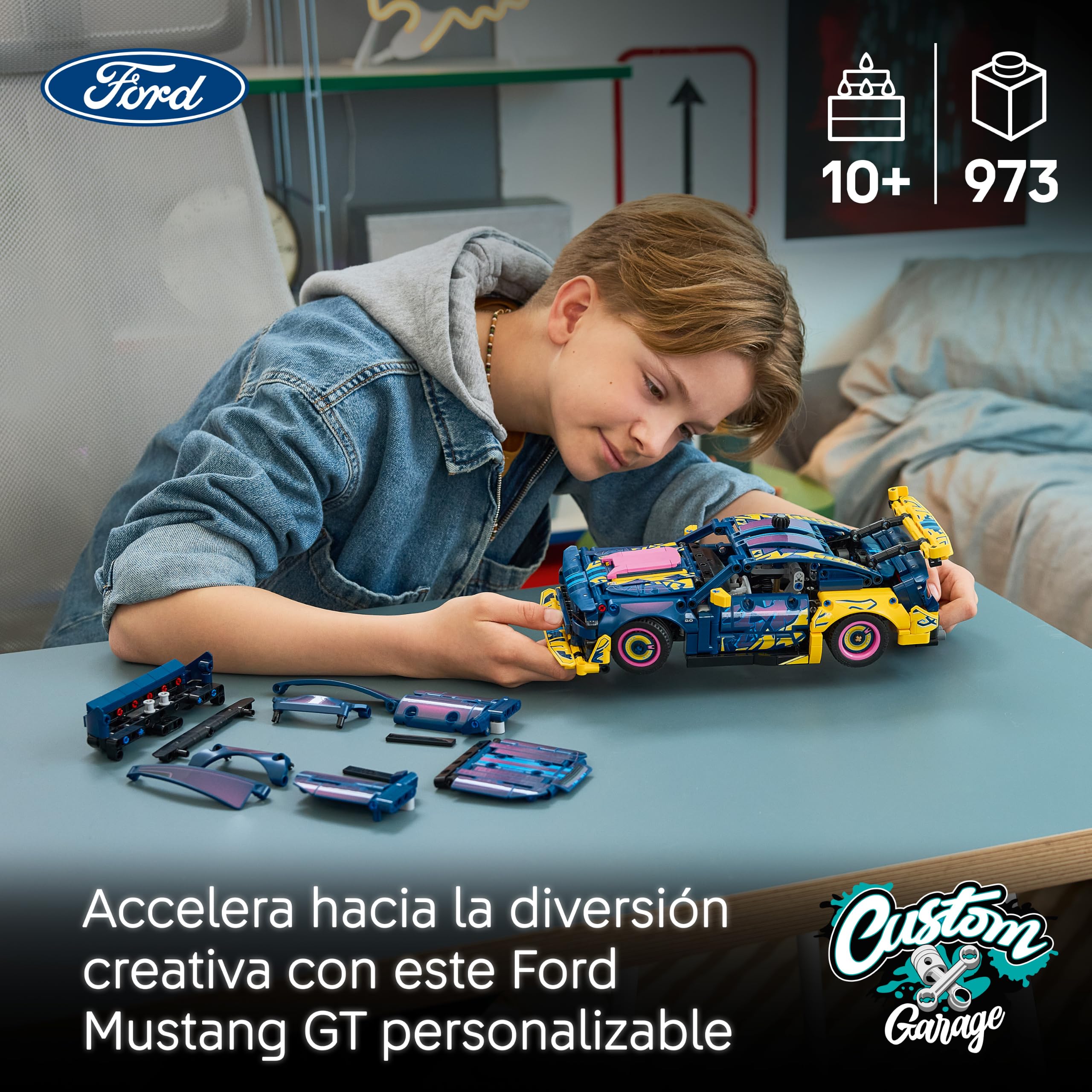 LEGO Technic Taller de Tuning: Coche Ford Mustang GT de Juguete – Kit de Maquetas con Motor V8, Dirección en la Parte Superior y Partes Intercambiables – Regalo para Niños de 10+ Años – 42236