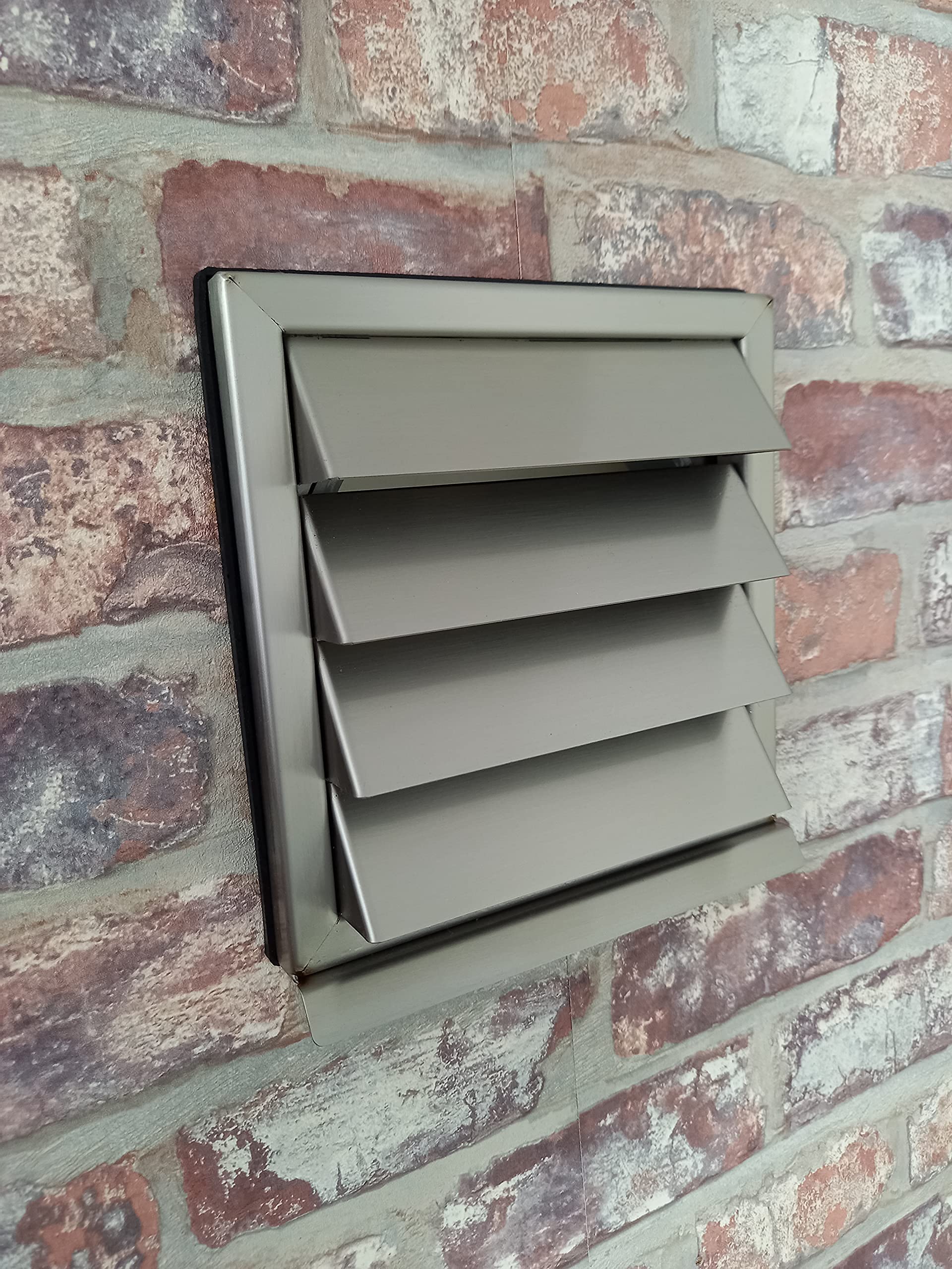 VentilationNord Energiespar Edelstahl Mauerkasten Ø150 mit zwei Rückstauklappen
