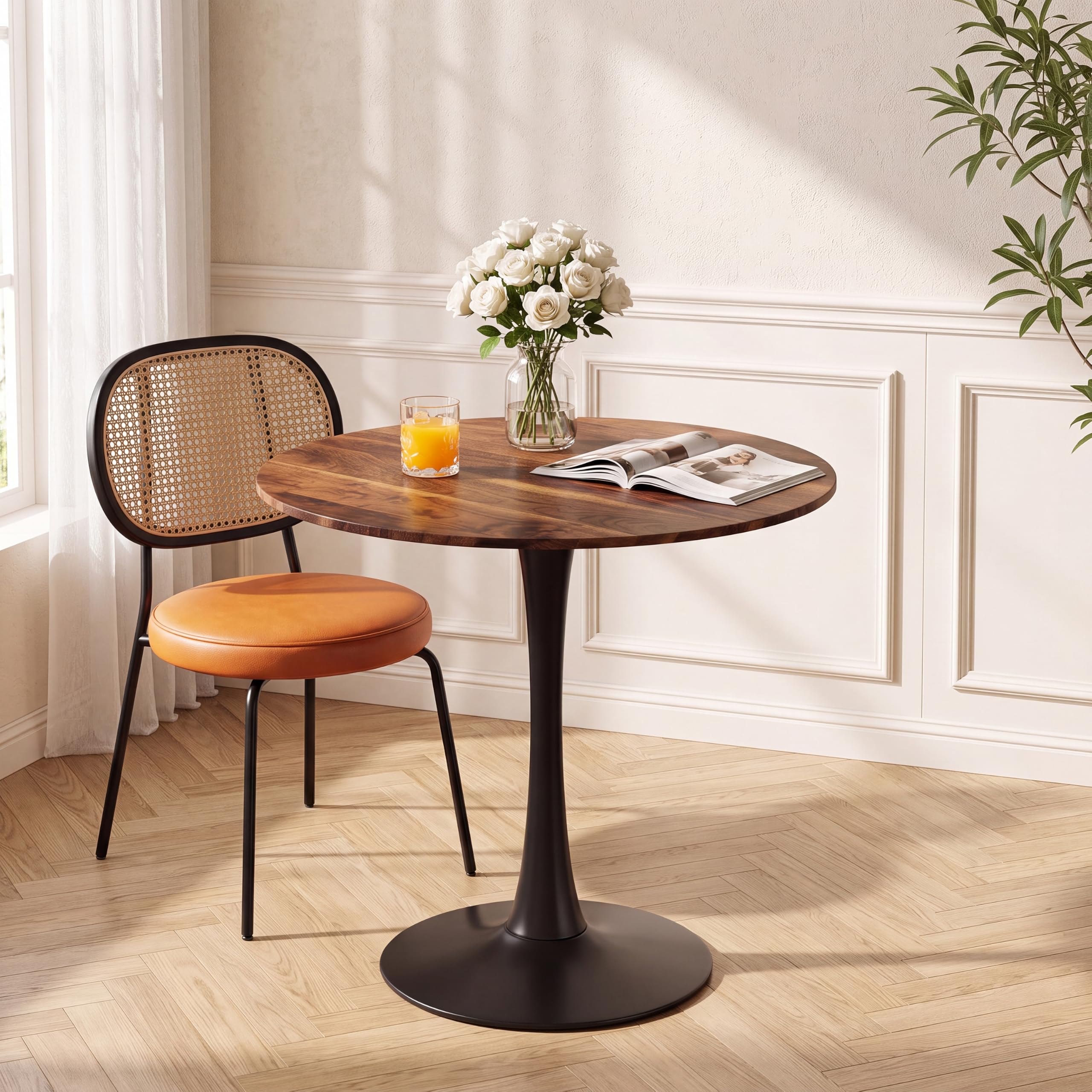 Ufurpie 31.5' Walnut Tulip Table