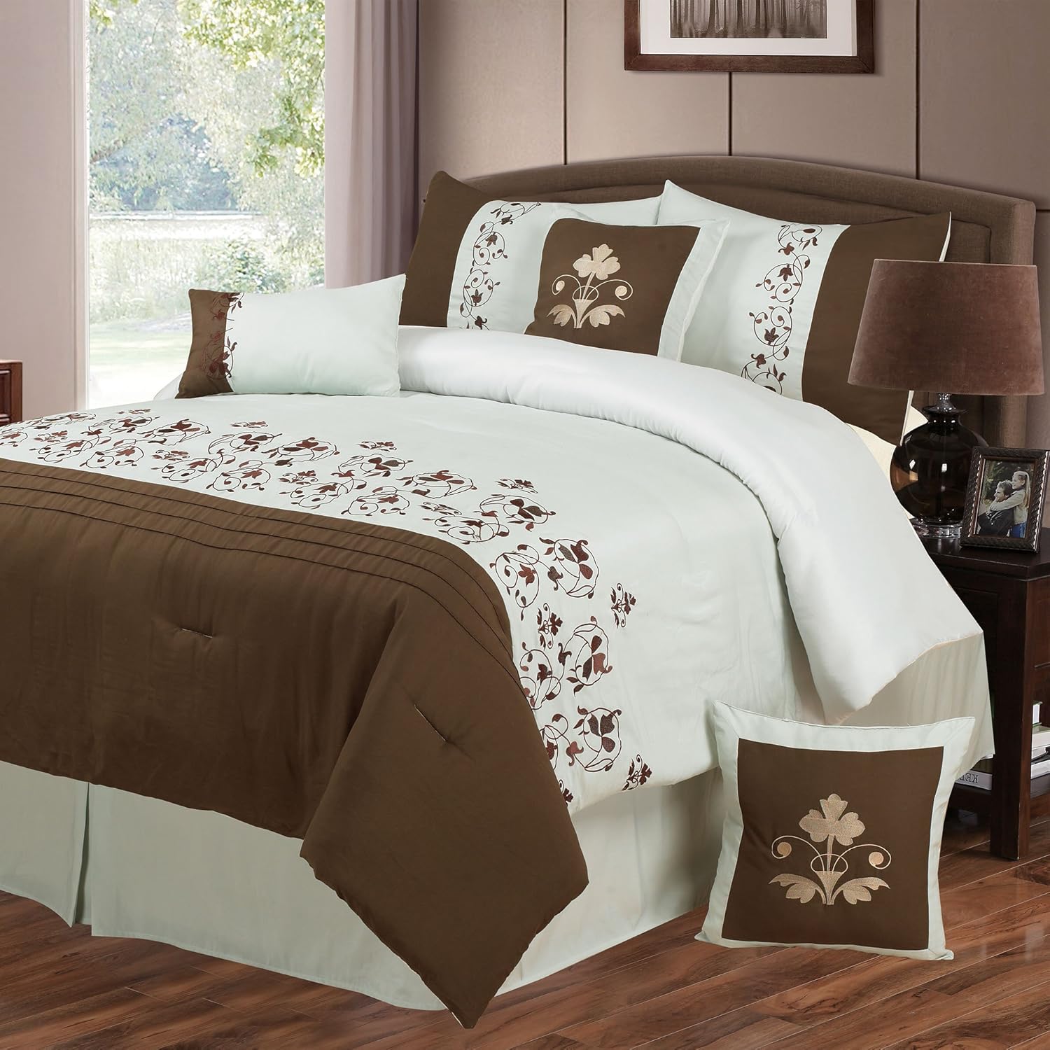 Bedford Home Hannah 7-Piece Embroidered Comforter Set, King