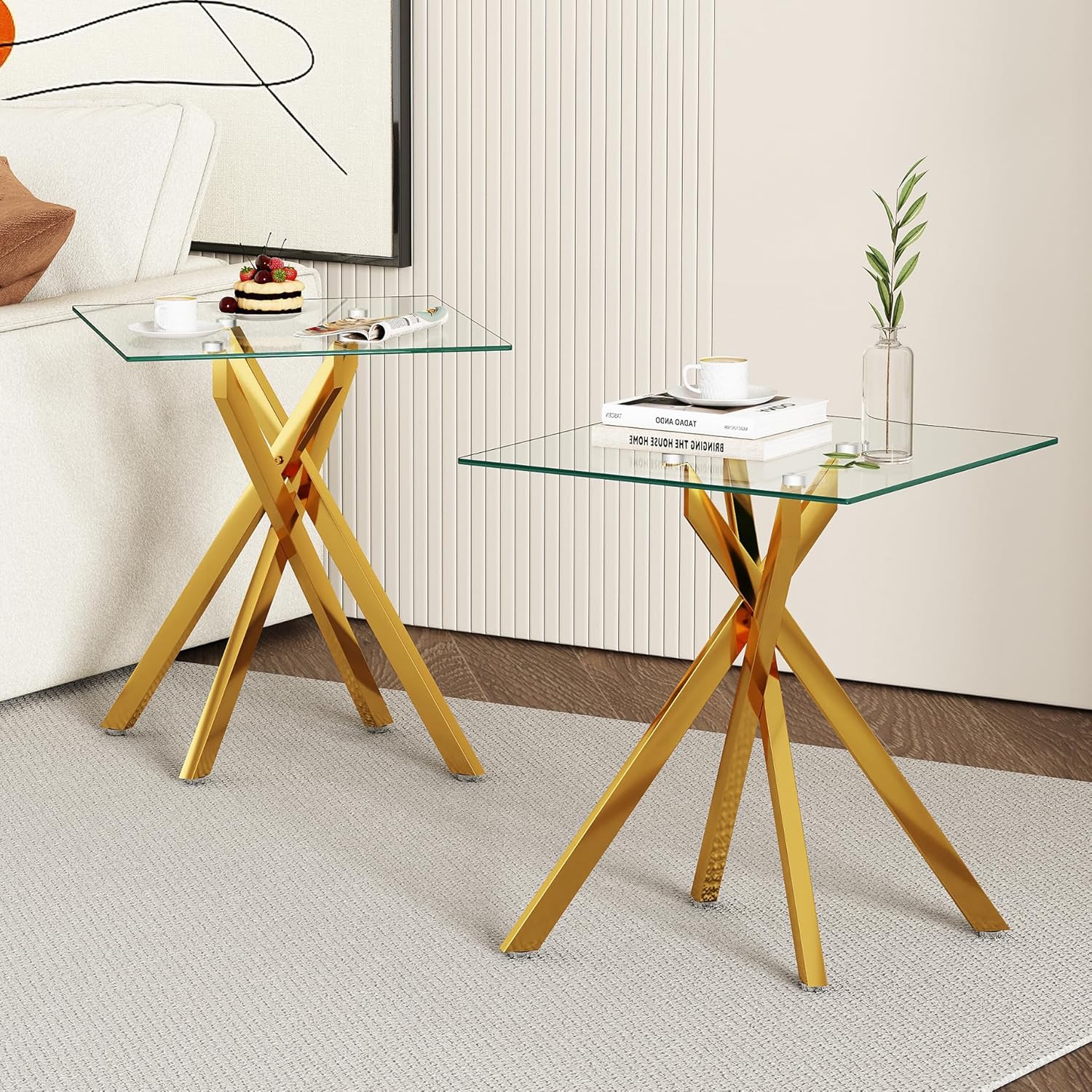 Goujxcy Juego de 2 mesas auxiliares pequeñas de cristal, moderna mesa auxiliar cuadrada de vidrio templado transparente con patas de metal dorado,