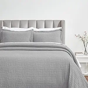 Superior 3 Piece Cotton Bedspread and Sham Set, Home Bed Decor, Decorative Bed Spread, 2 Pillow Shams, Medium Weight, Geometric Matelasse Coverlet, Bedding Essentials, Madrid Collection, King, Grey