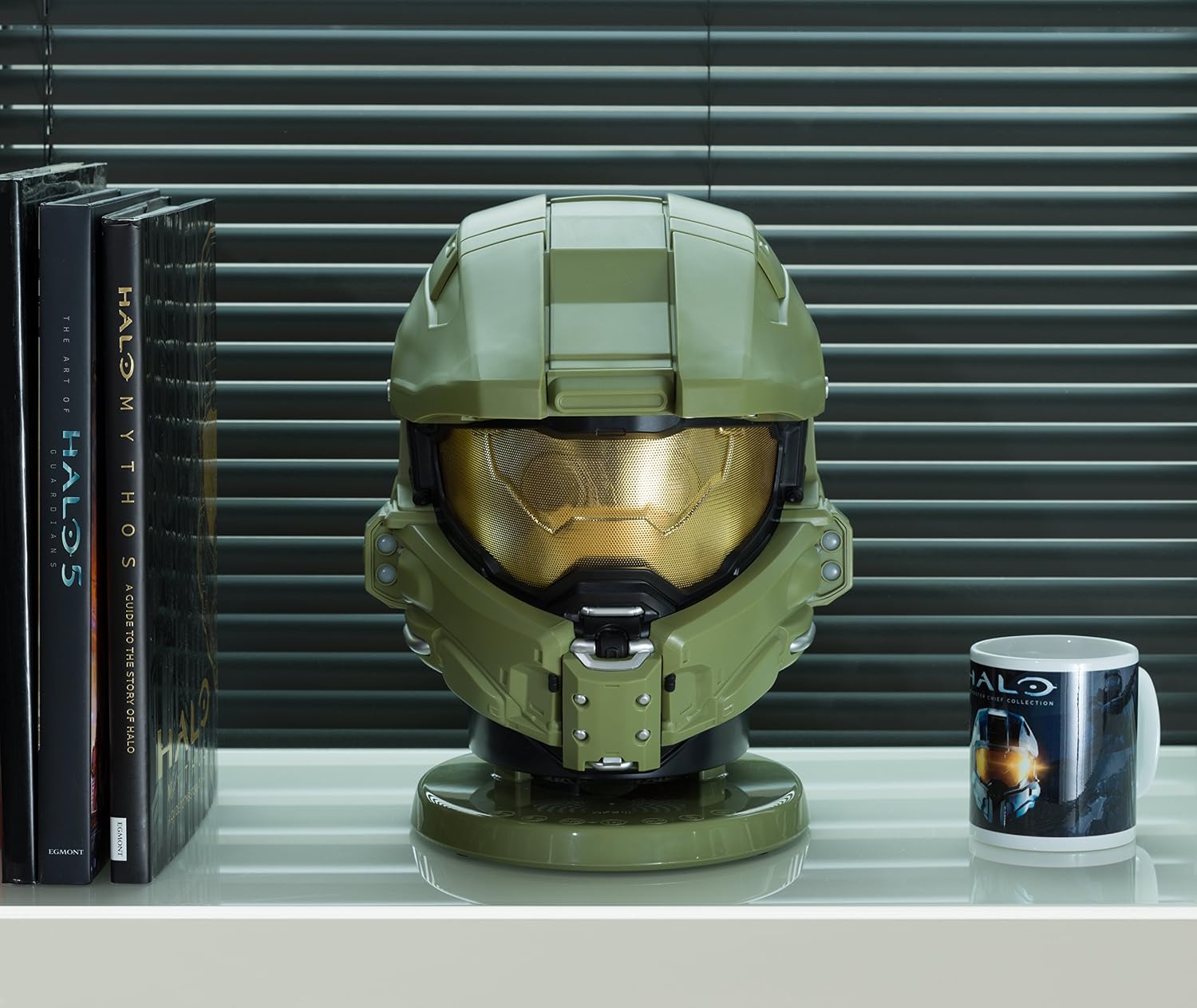 AC Worldwide Halo Master Chief Helmet 