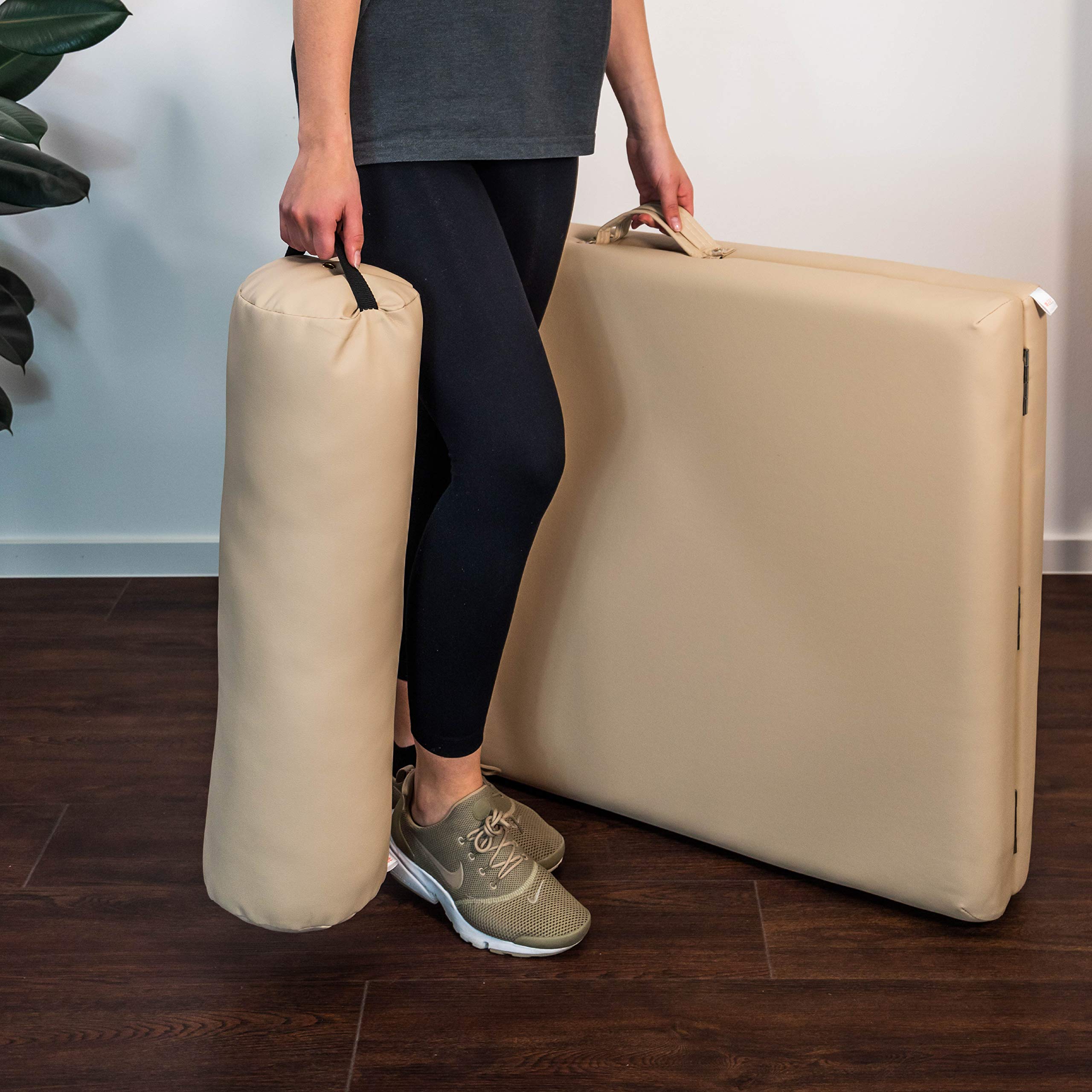 Zen Nackenrolle mit Bezug aus weichem PU & Kunstleder - Yoga Bolster, Kissenrolle, Knierolle, Lagerungsrolle, Beinrolle, Rollkissen, Lagerungskissen für Physiotherapie & Massage 20x20x66cm (Cremé)