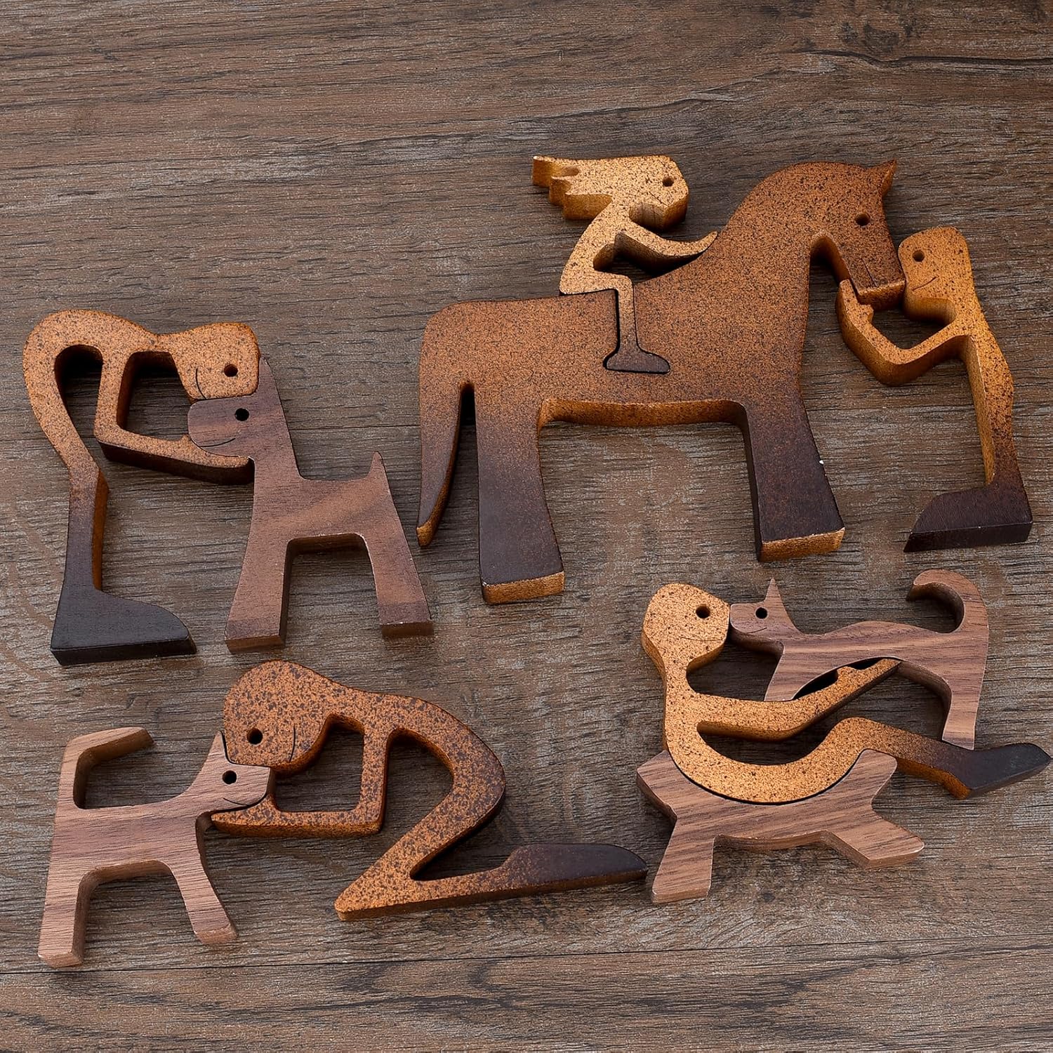 GUANKE Wooden Women's Dog Carving Ornaments are Used for Home Office Desks,Wooden Dog Carving Decorations,Wood Carving Decorations - Increase (PL009A)