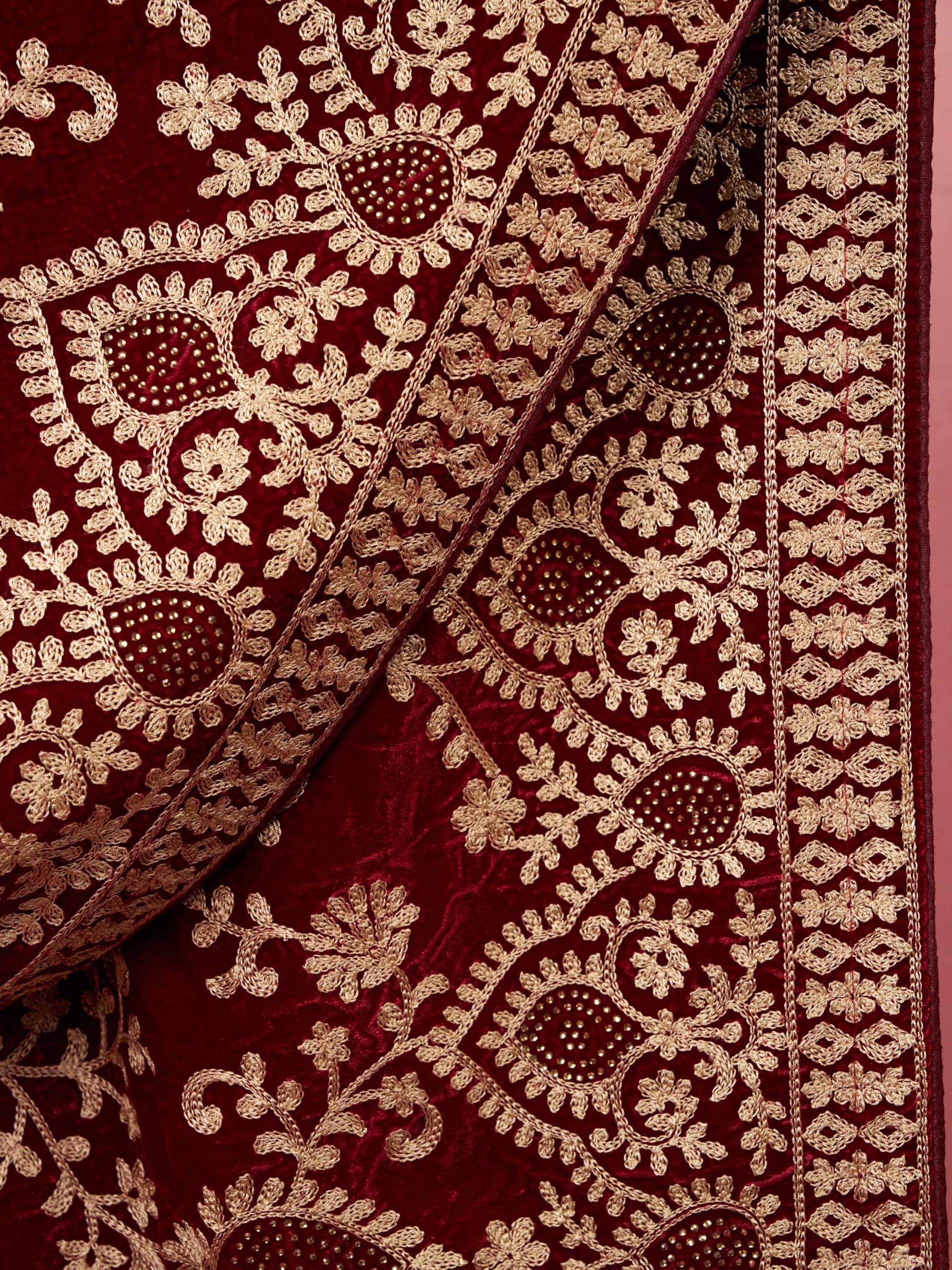 VASTRAMAY Men's Velvet Material with Thread Embroidery Dupatta 3