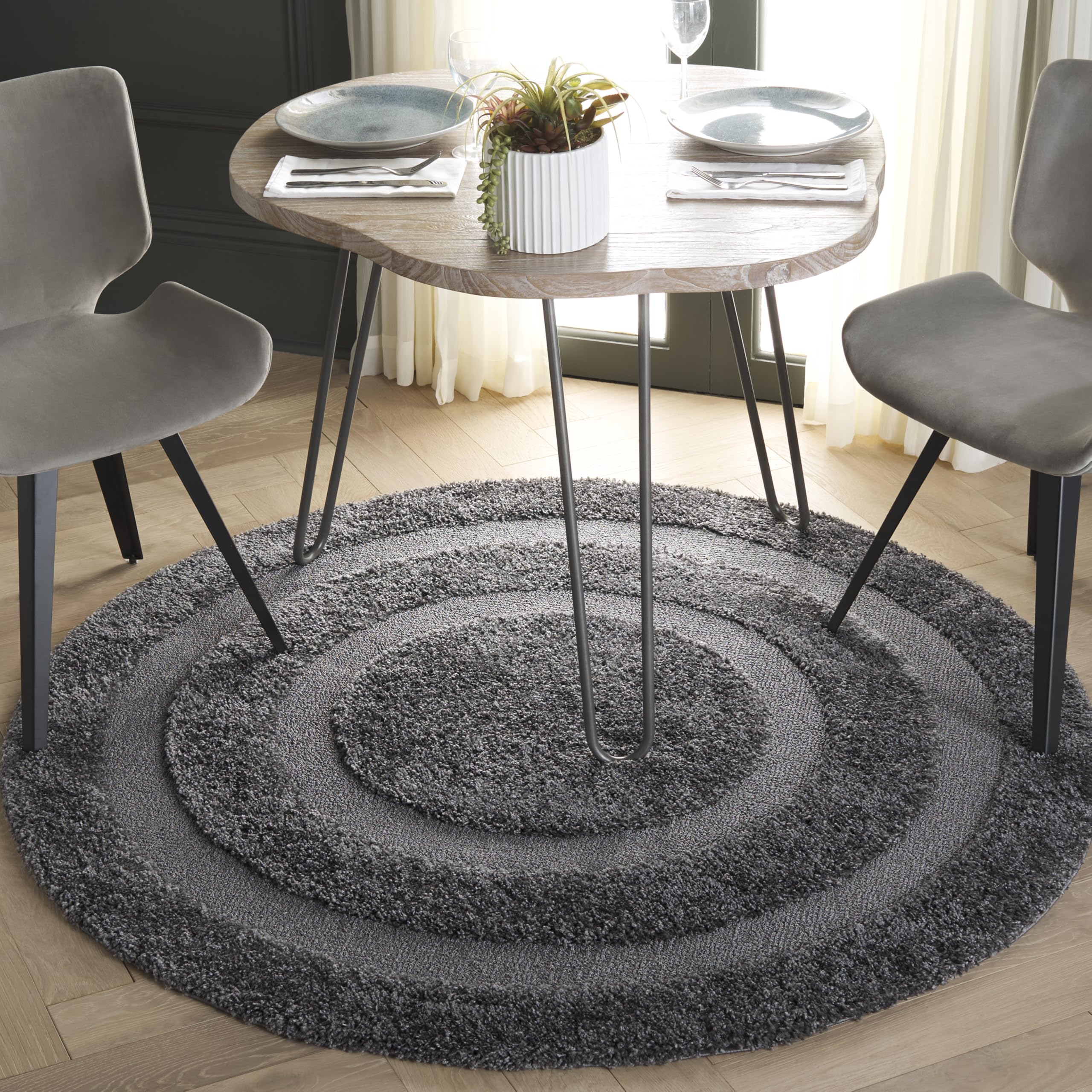 SAFAVIEH Florida Shag Collection Area Rug - 4' Round, Grey & Grey, Border Design, Non-Shedding & Easy Care, 1.2-inch Thick Ideal for High Traffic