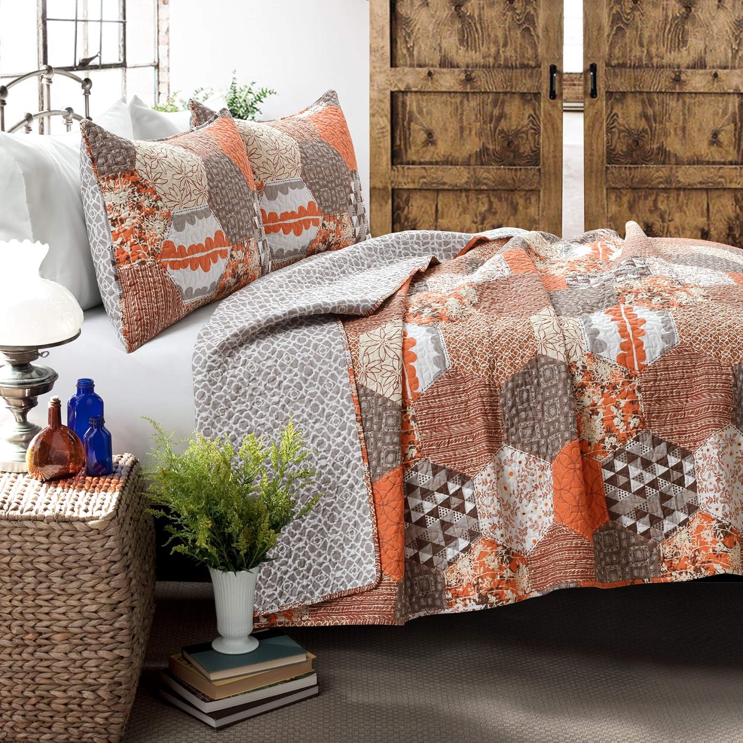 Lush Decor Briley Reversible Cotton Quilt King Size 3 Piece Set Tangerine - Quilted Bedding Set King Quilt - Patchwork Quilts - Country Cottage Decor