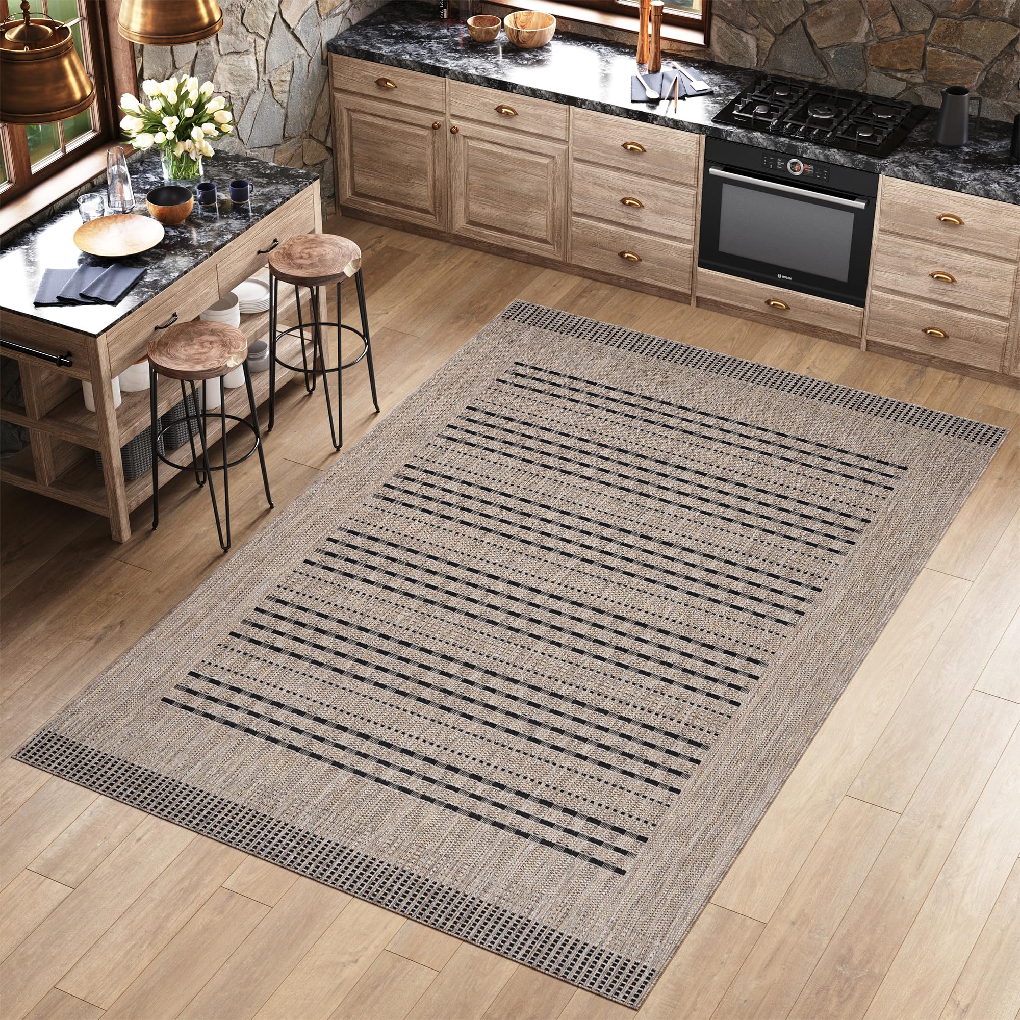 TAPISO Melissa Tapis Extérieur Intérieur Terrasse Balcon Salon Cuisine Moderne Marron Noir Moucheté Rayé Aspect Sisal Résistant aux Intempéries Oeko-TEX 160 x 230 cm