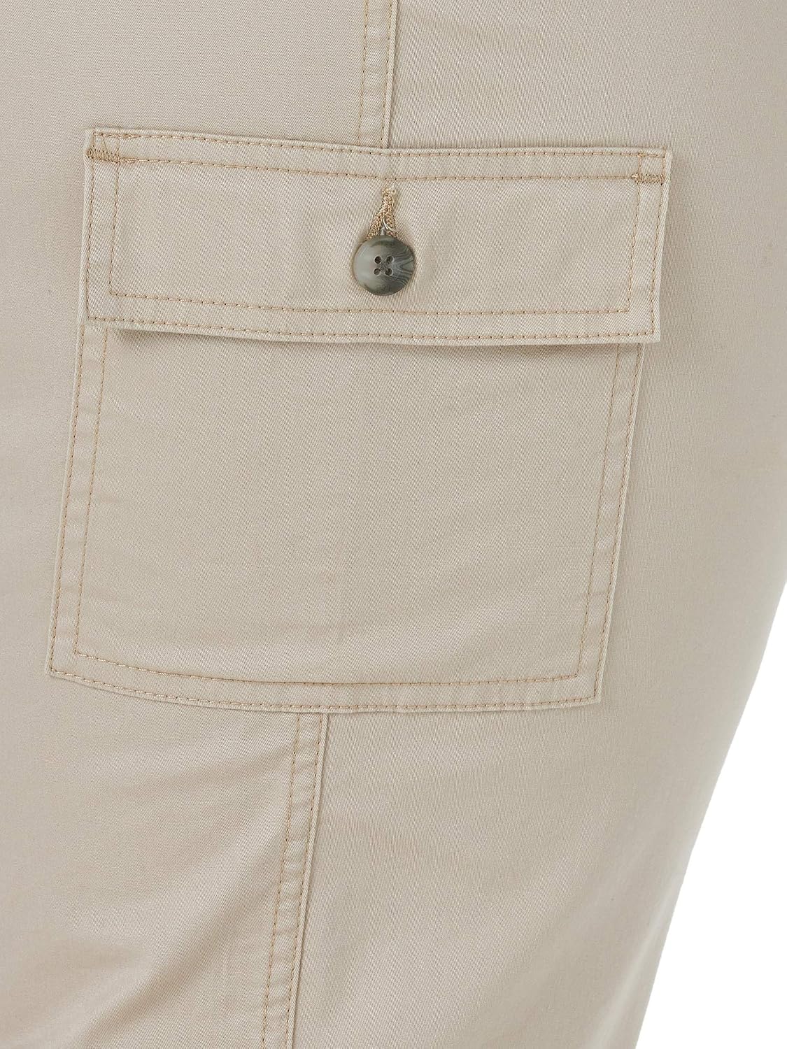 Lee Women's Plus Size Flex-to-go Cargo Skimmer Capri Pant