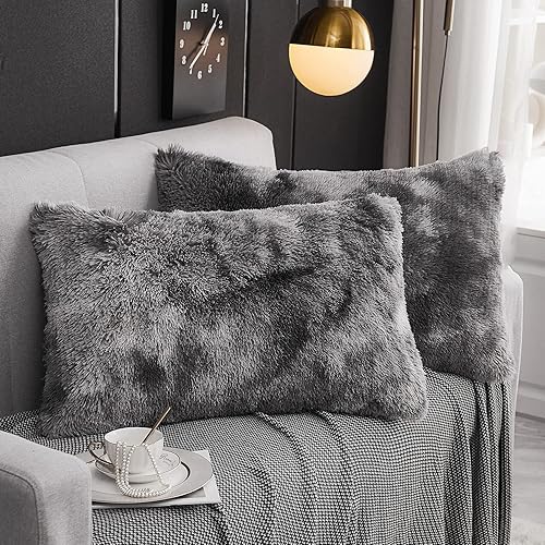 WERDIM Juego de 2 fundas de almohada de pelo sintético lanudo de terciopelo con cierre de botón, tamaño King (teñido anudado gris oscuro, 20 x 36