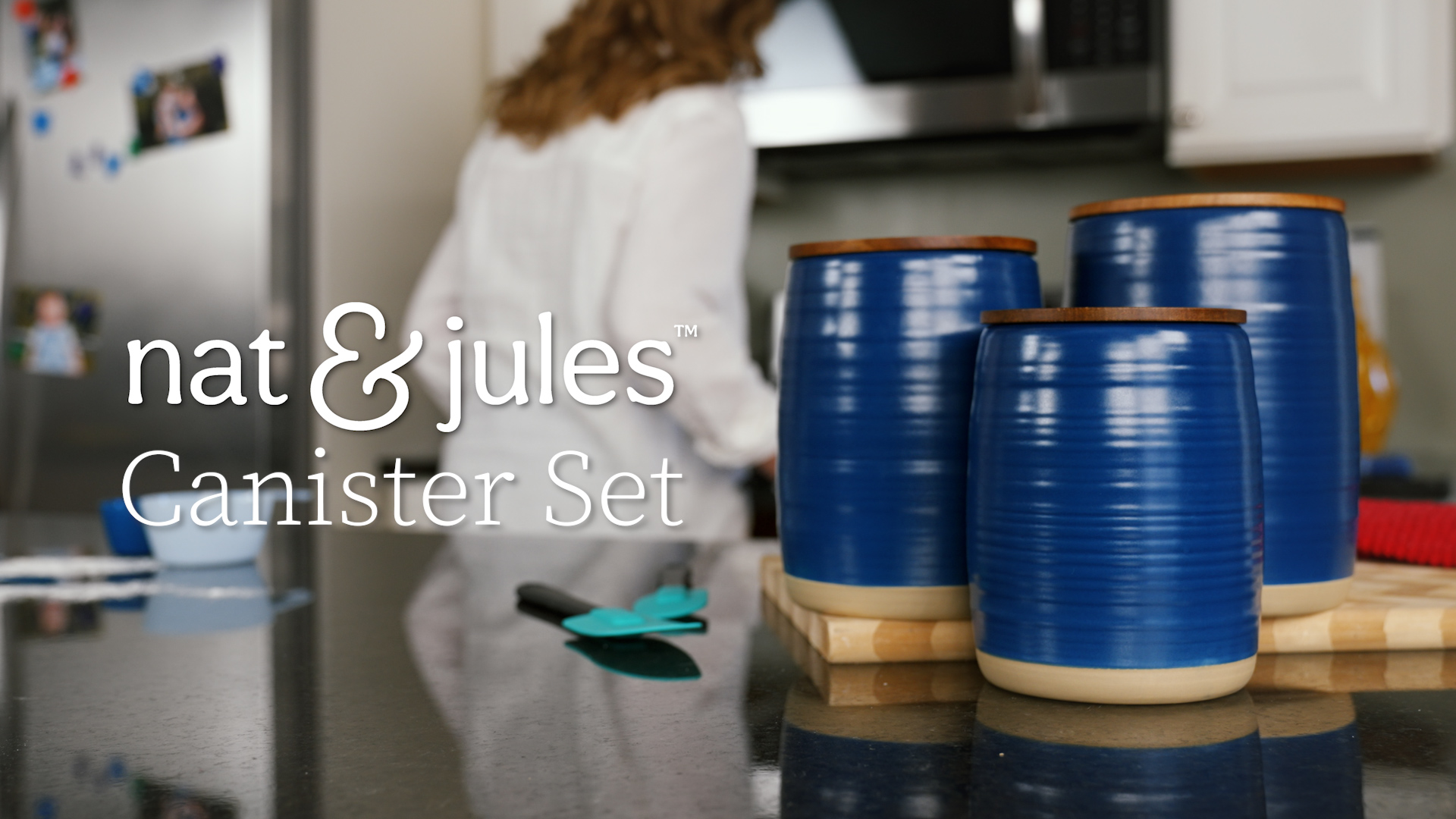 Amazon.com: Nat & Jules 蓋藏青色6 英吋(約15.2 公分)陶瓷和木製廚房