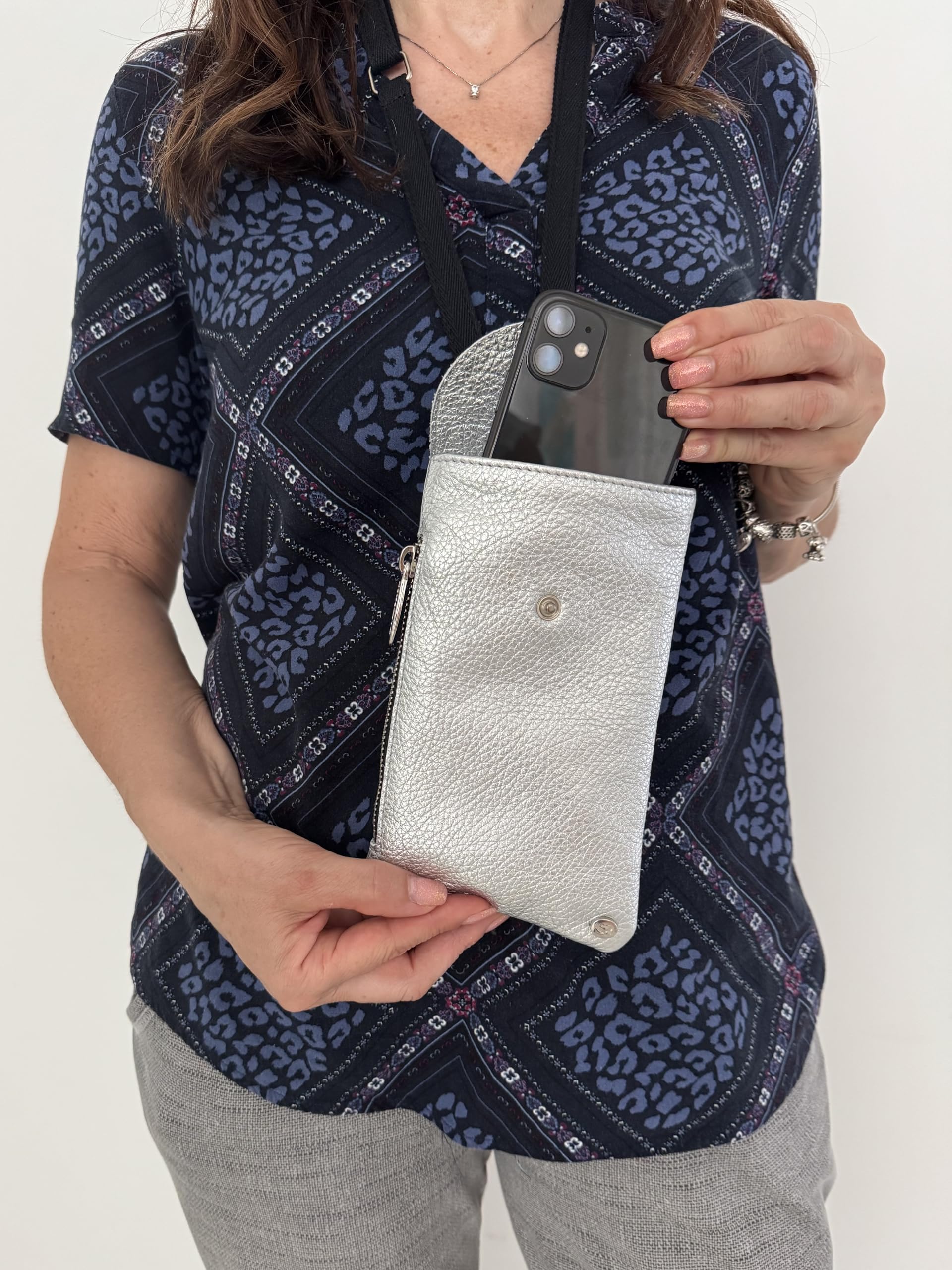 Schutzhülle, Case, Handyhalter, Wallet, Universal aus echtem Leder - Maße 20 x 11,5 x 1,5 cm - Hergestellt in Italien