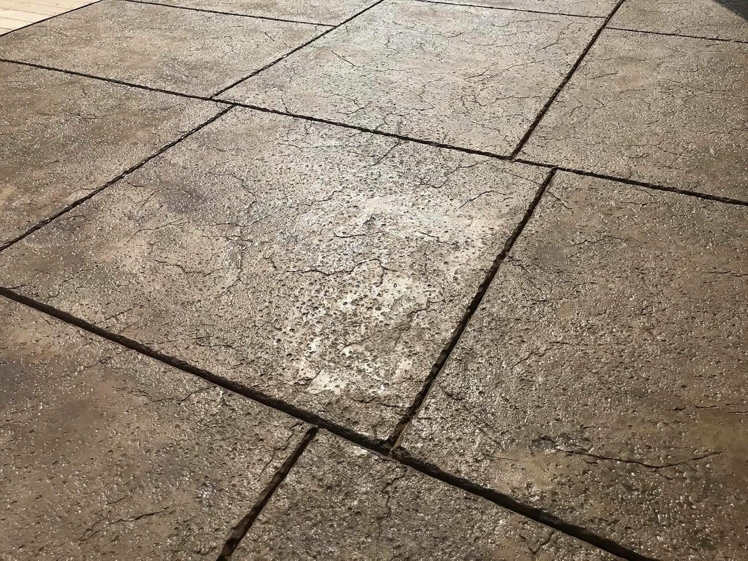 3 x 3 ft Seamless Concrete Stamp Texturing Skin Single - Concrete, Cement, Overlay (Fractured Granite)